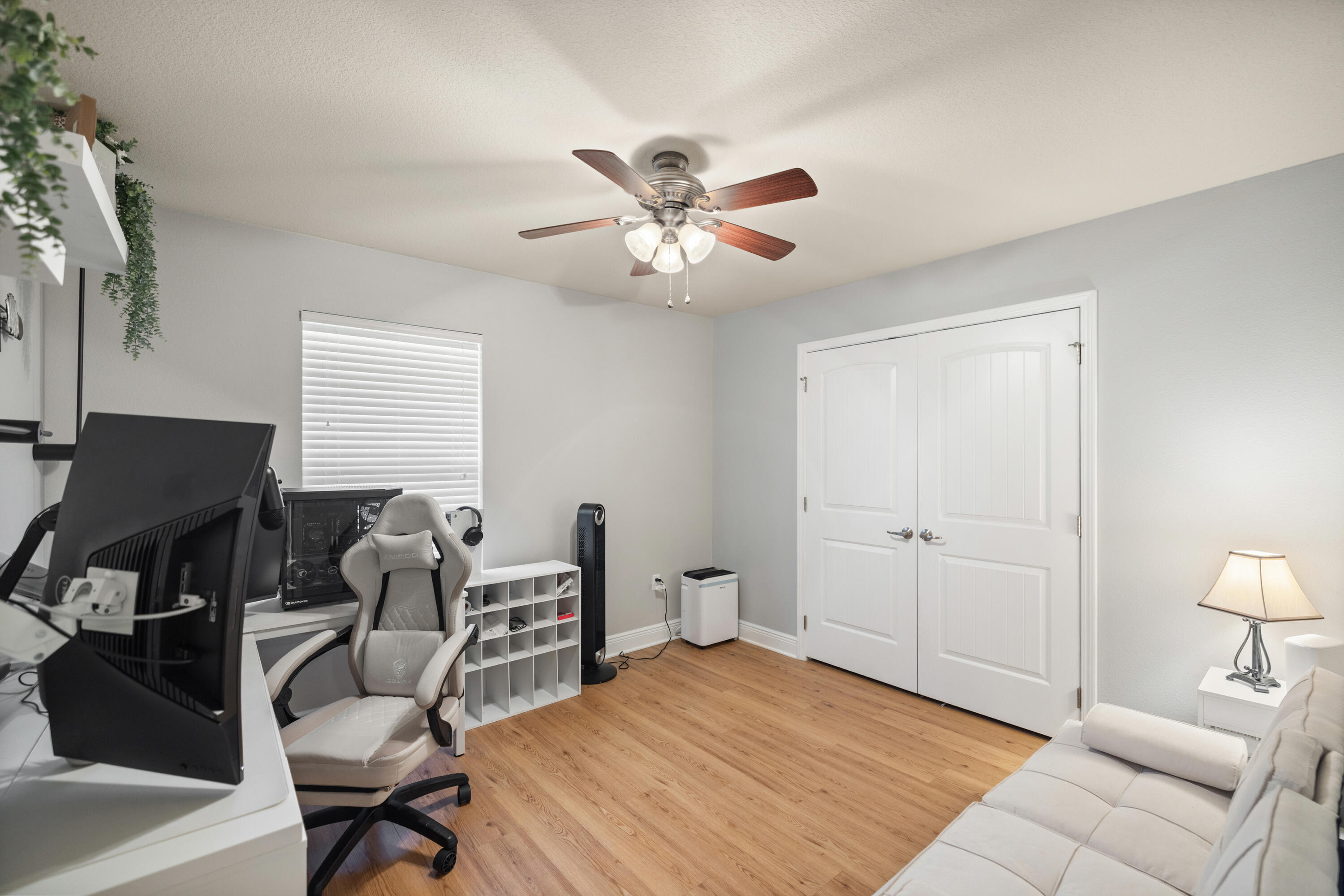 ALICIA PLACE - Residential