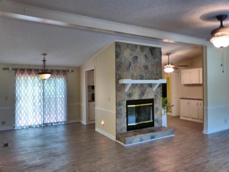 Bayou Pines - Residential