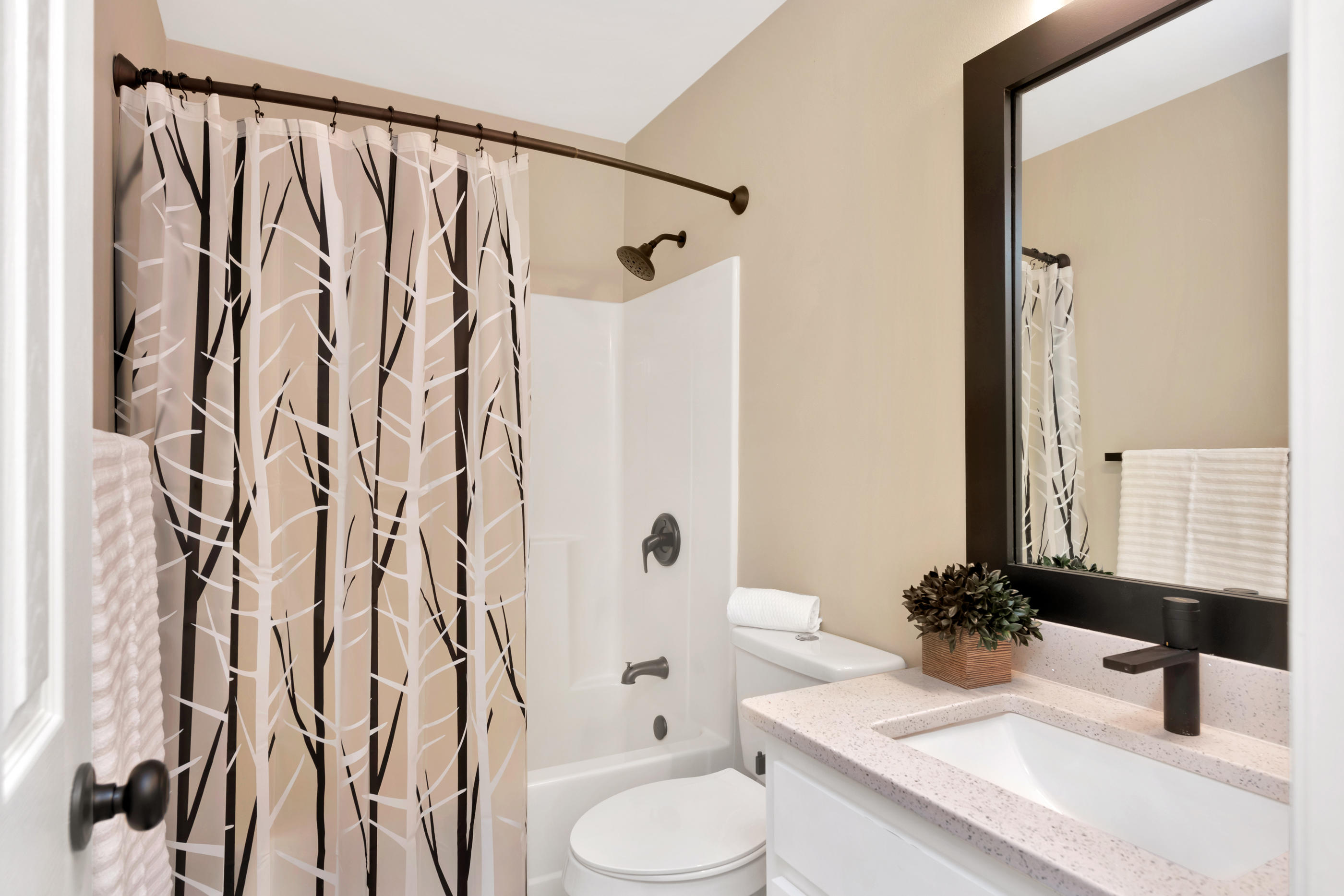 WILSON SQUARE T/H - Residential