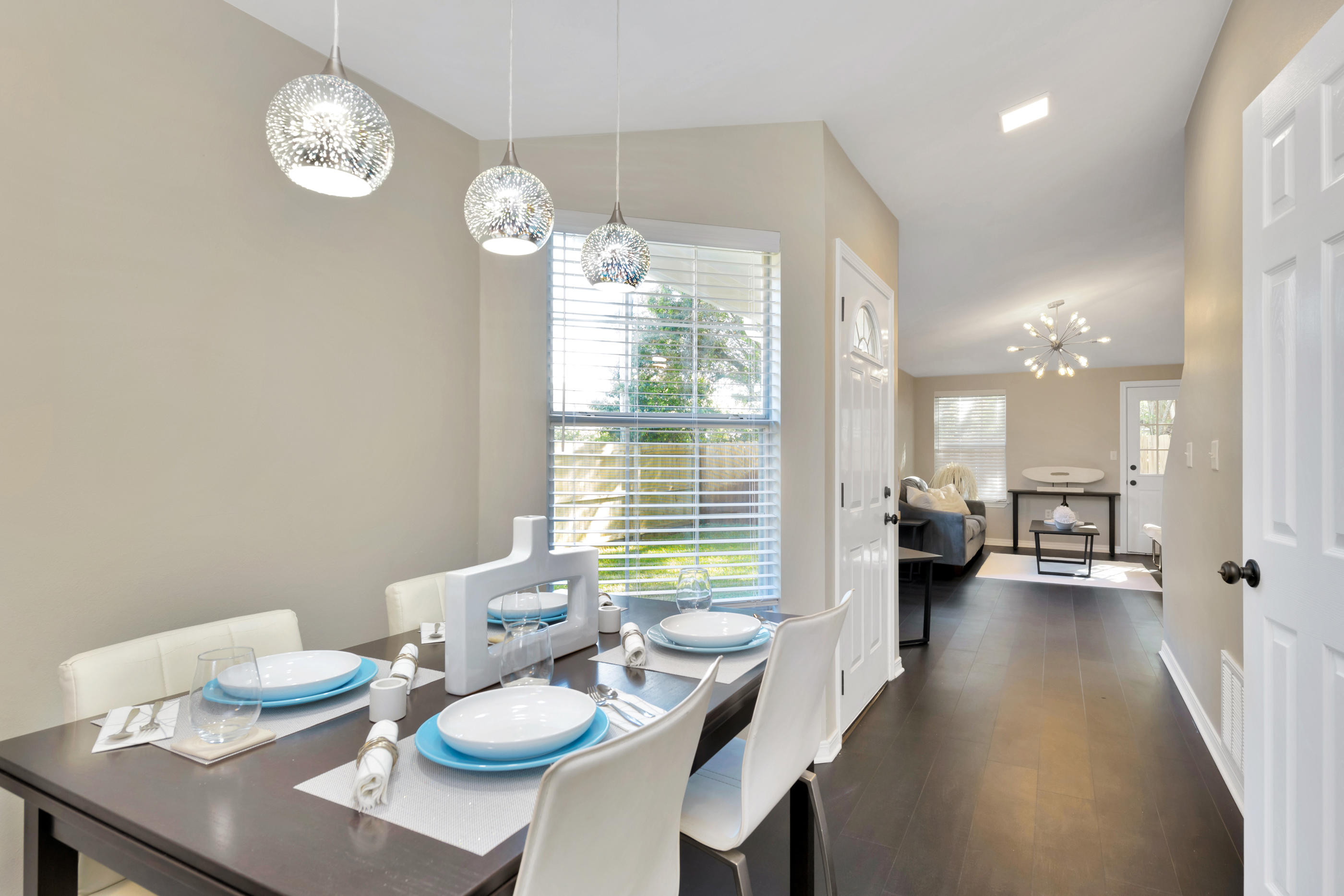 WILSON SQUARE T/H - Residential