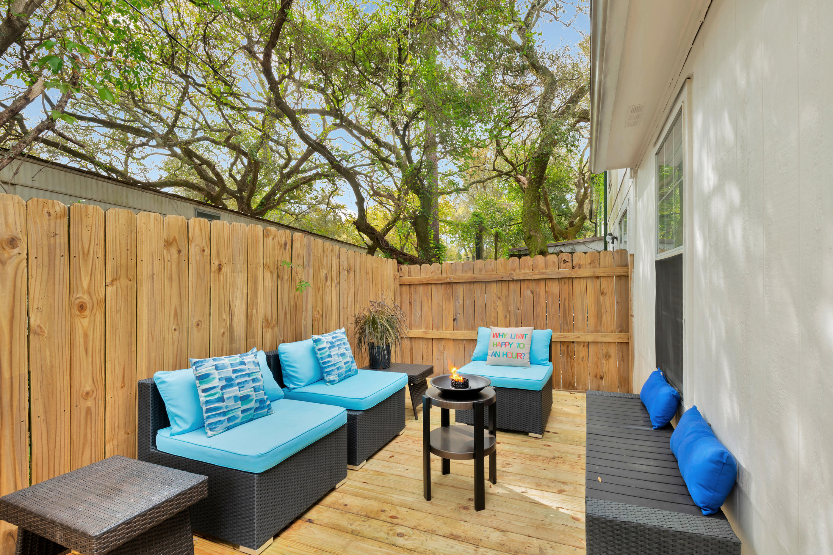 WILSON SQUARE T/H - Residential