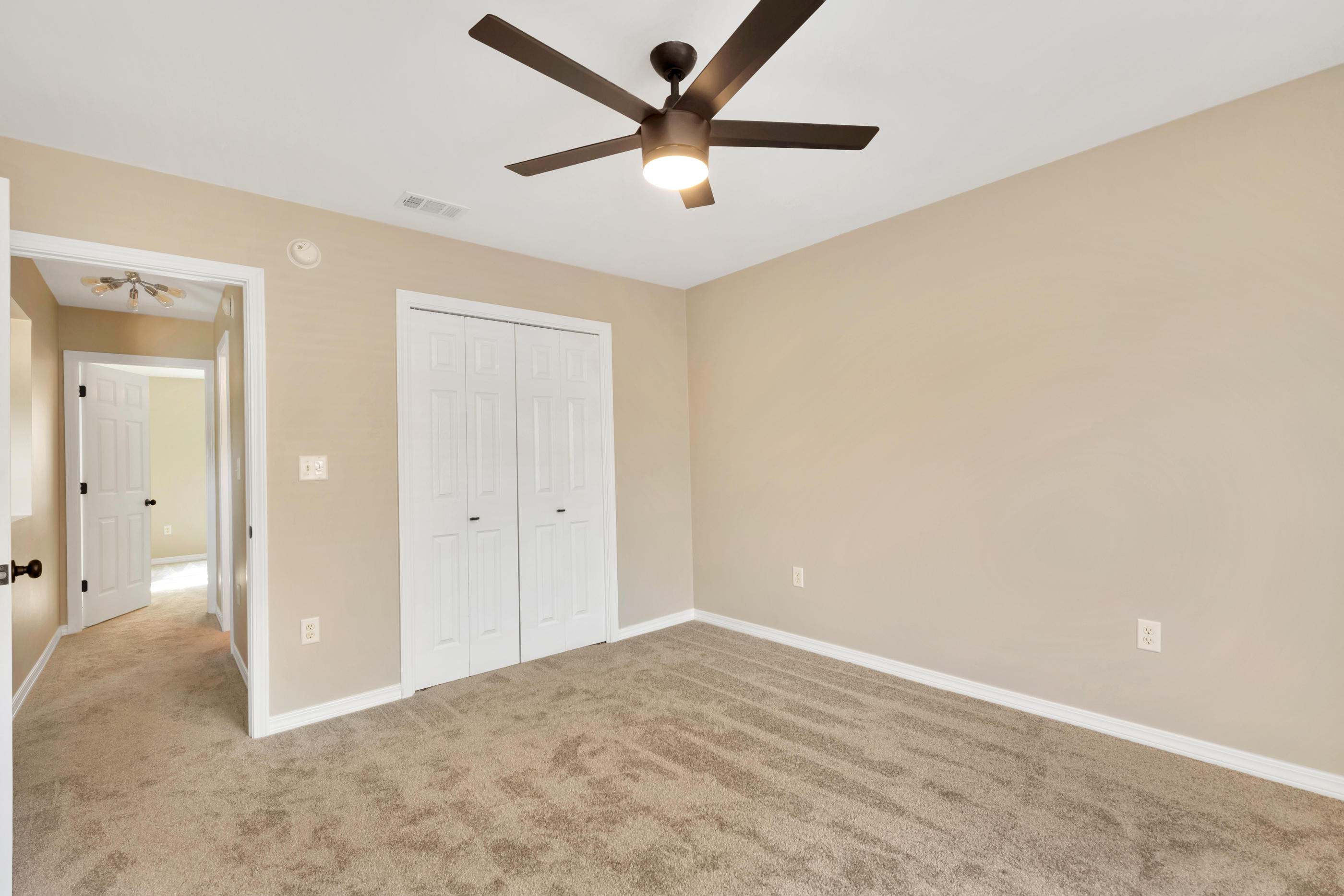 WILSON SQUARE T/H - Residential