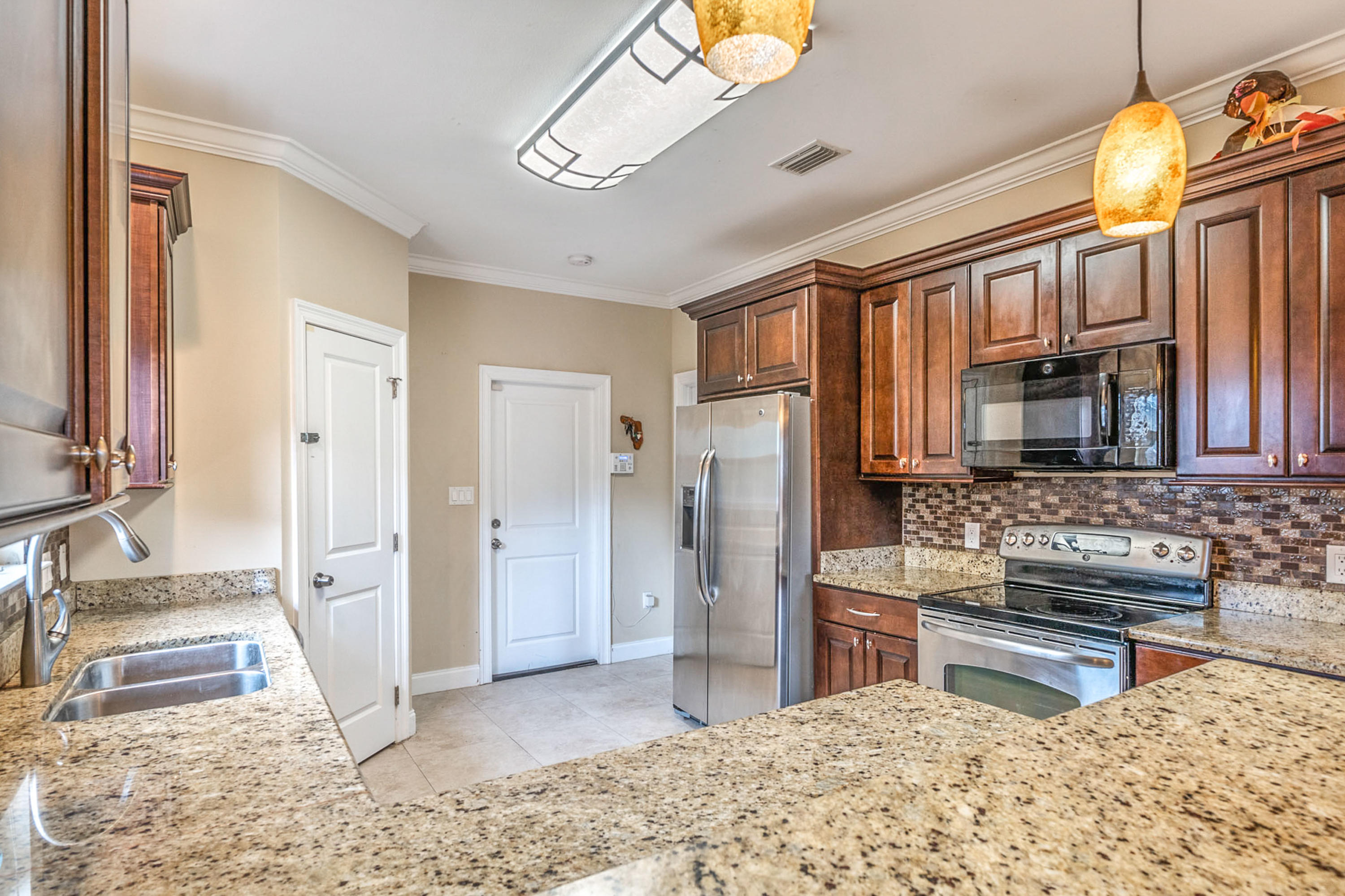 ARROWHEAD - Residential