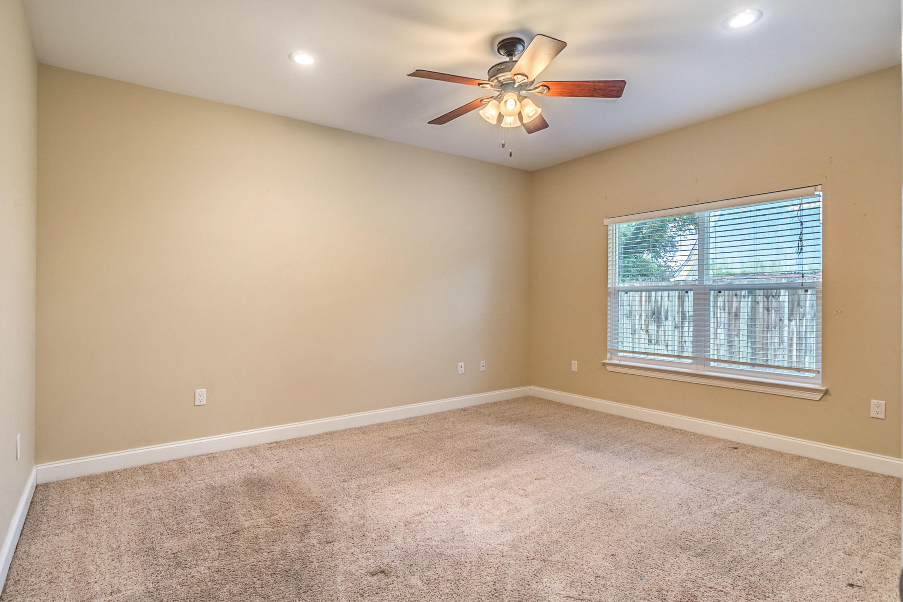 ARROWHEAD - Residential