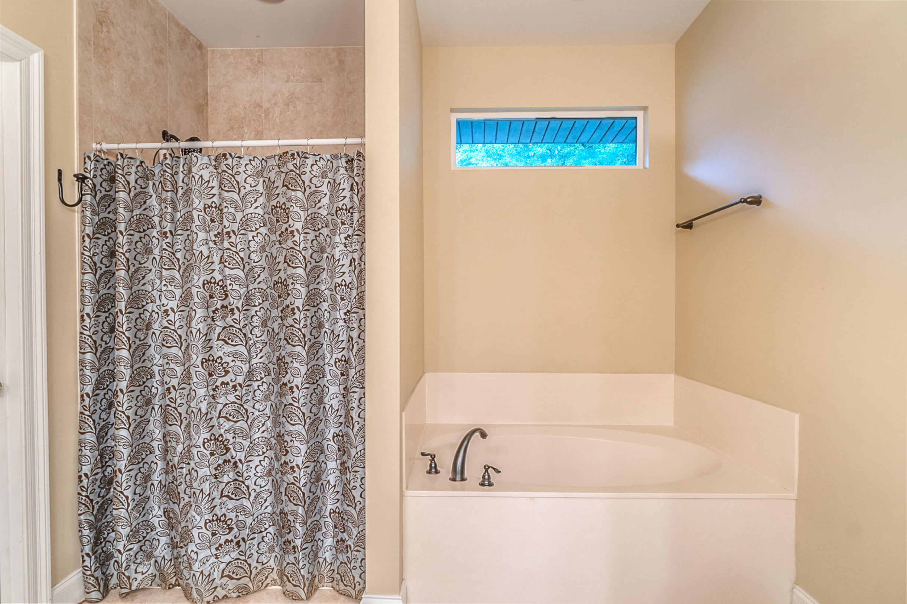 ARROWHEAD - Residential