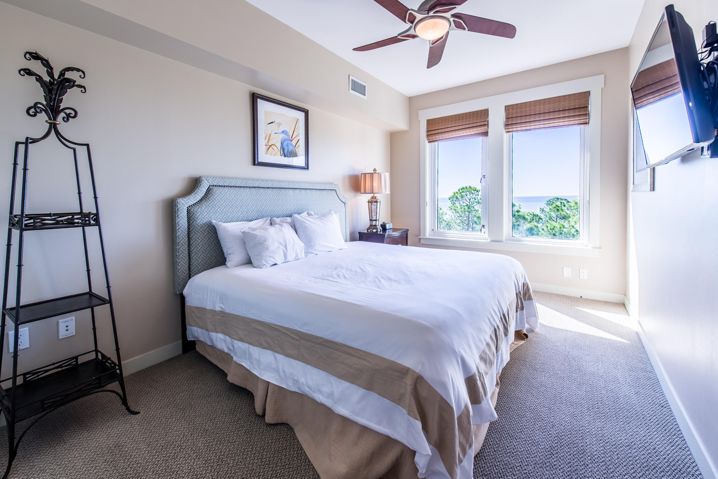 BAHIA CONDO - Residential