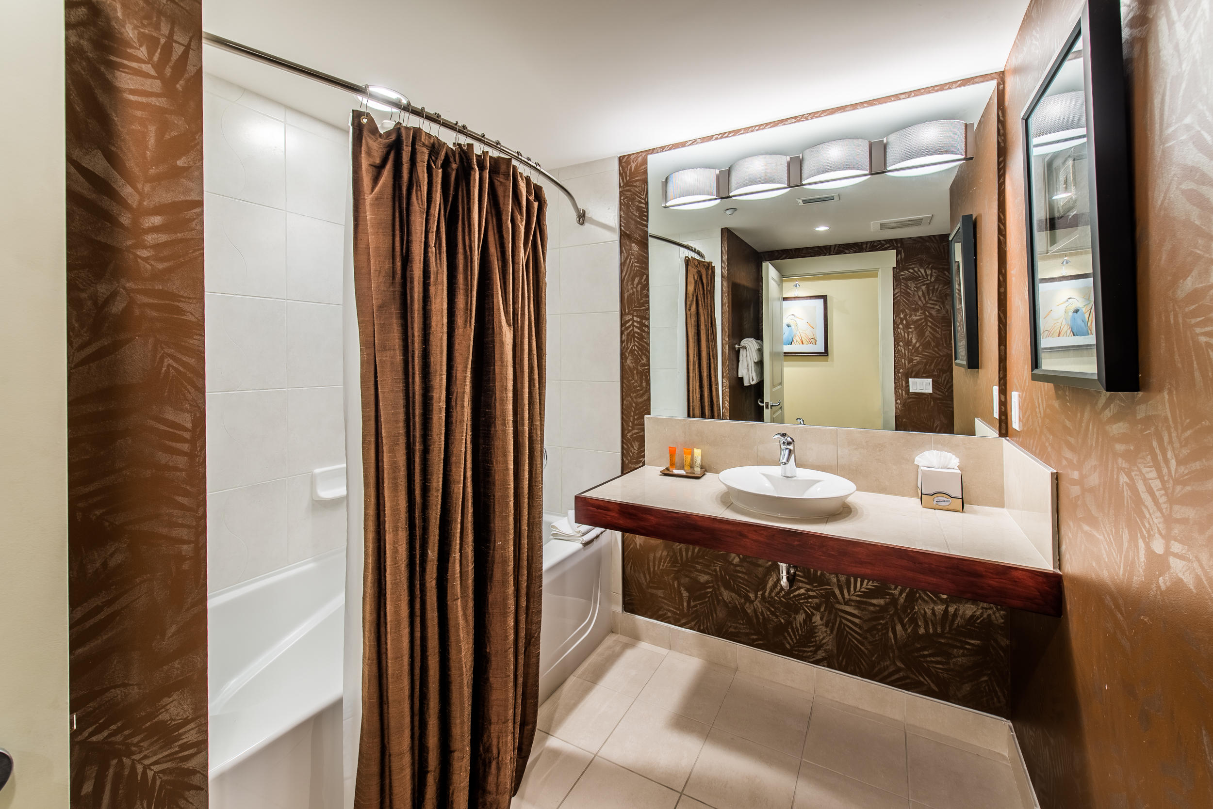 BAHIA CONDO - Residential