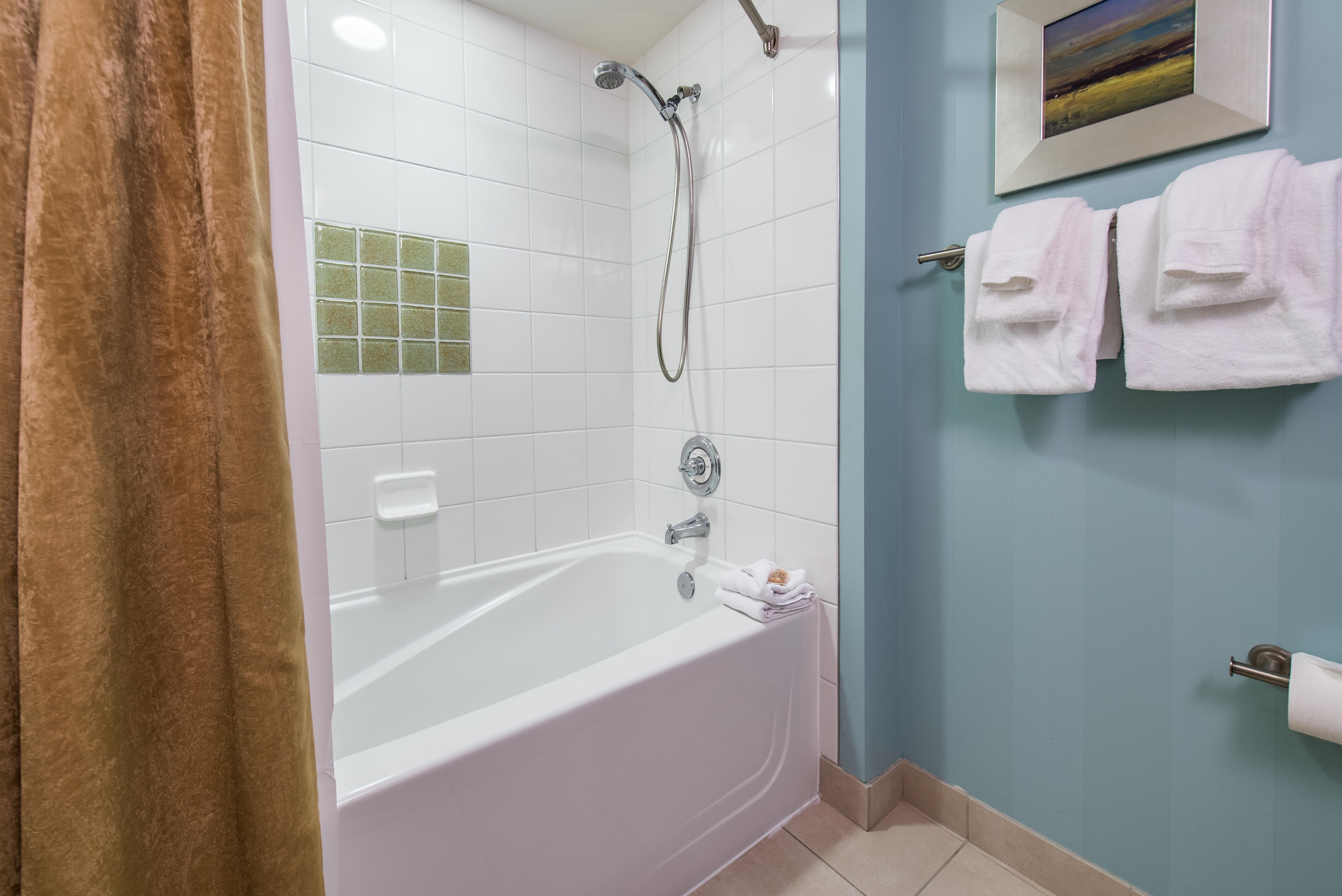 BAHIA CONDO - Residential