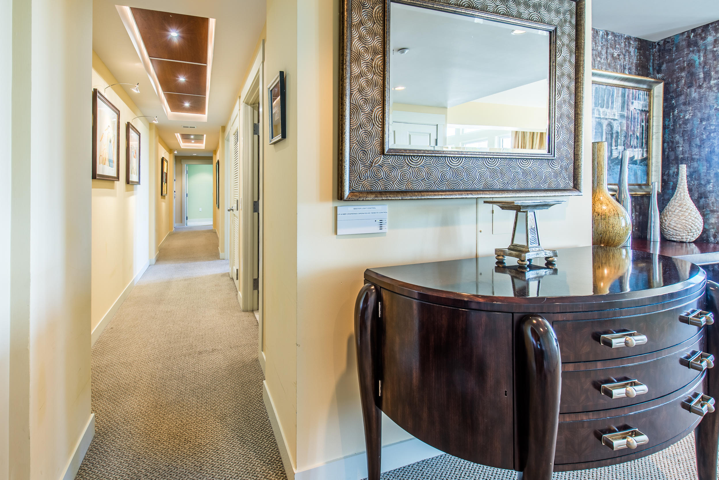 BAHIA CONDO - Residential