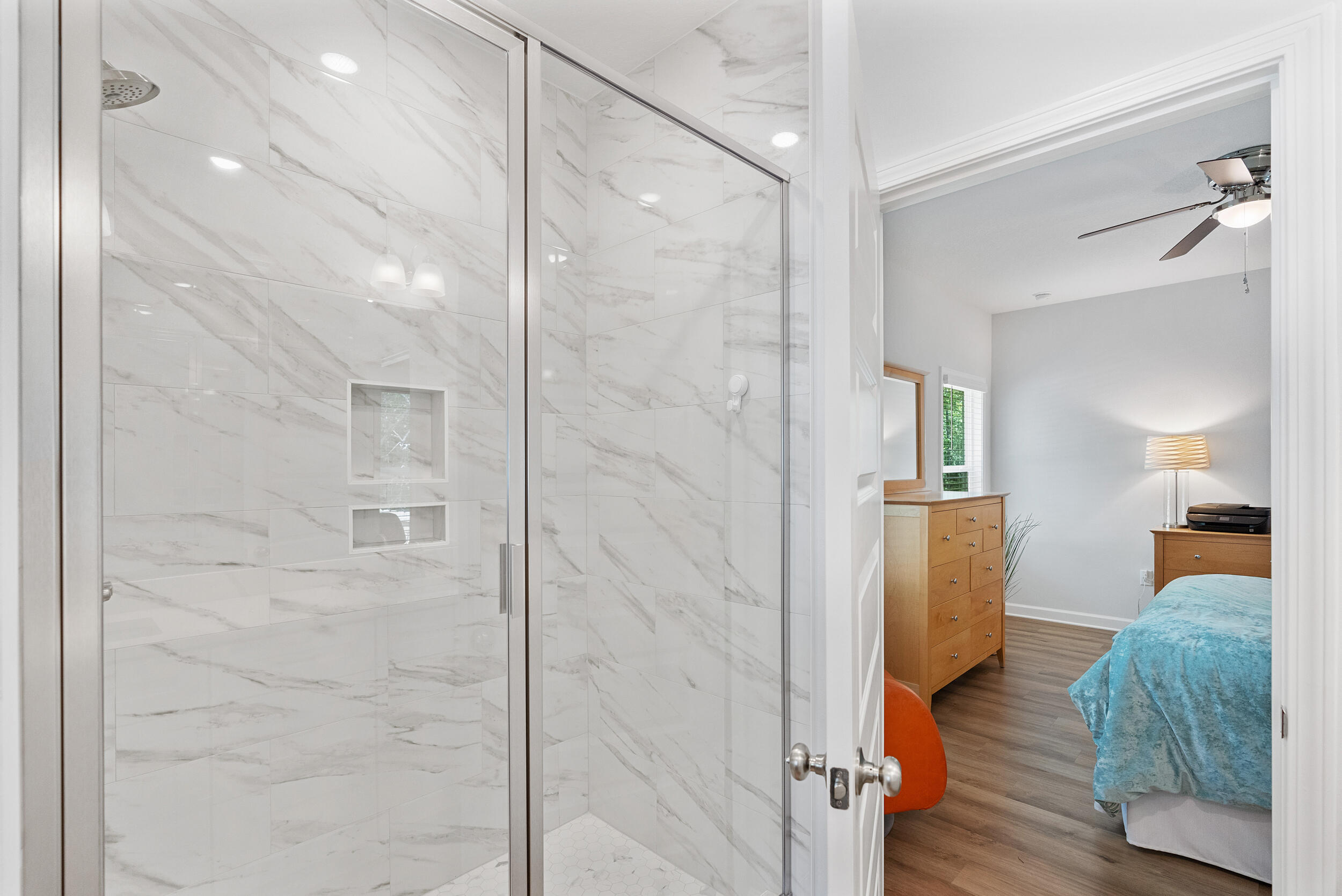LAGRANGE LANDING - Residential