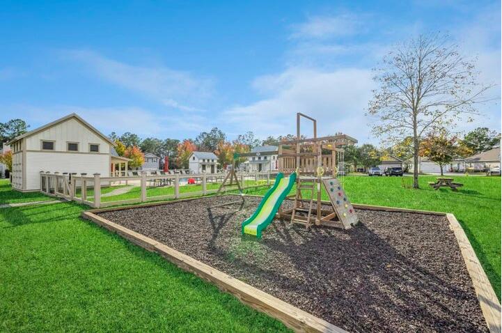 LAGRANGE LANDING - Residential