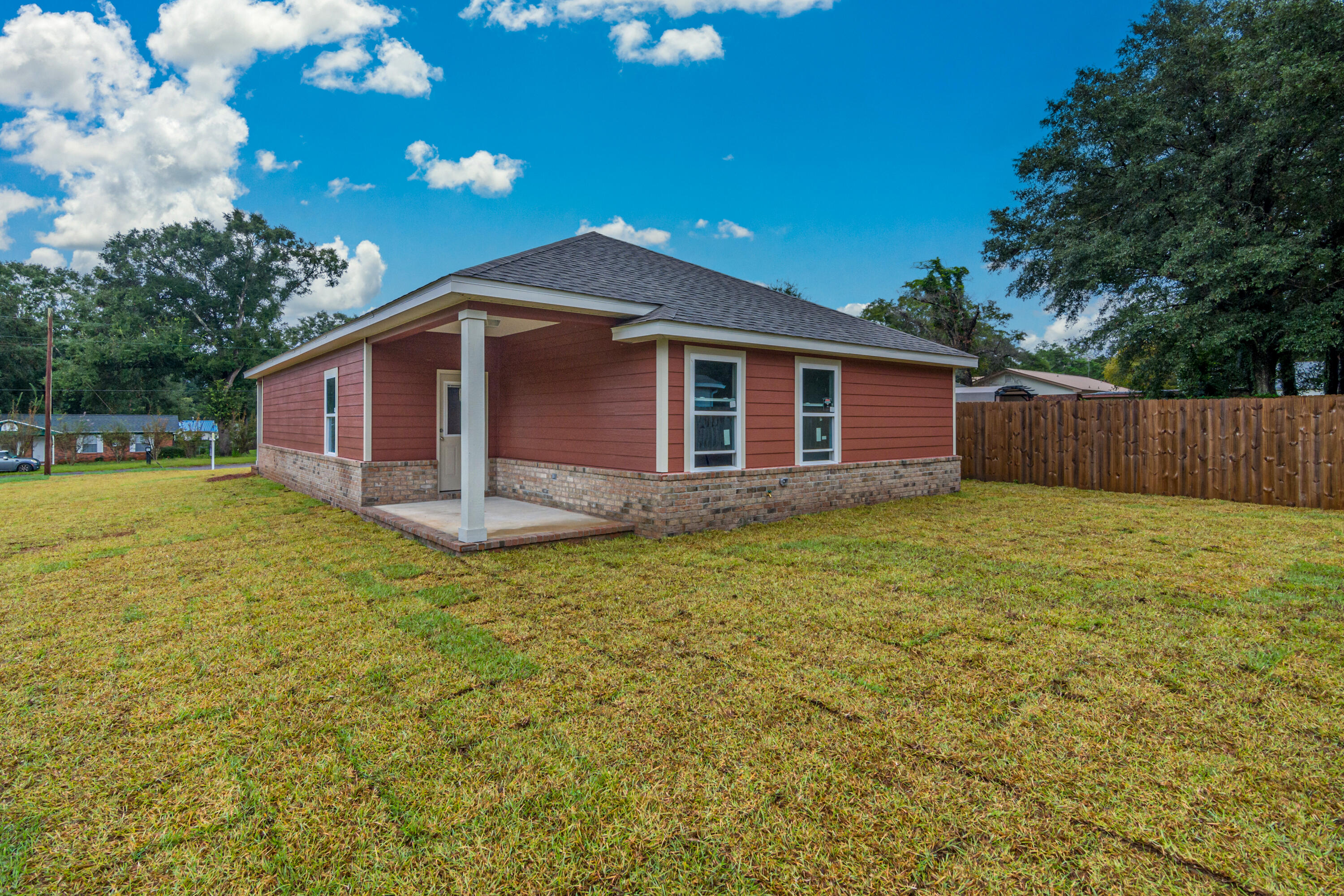 HOLLAND ADDN - Residential