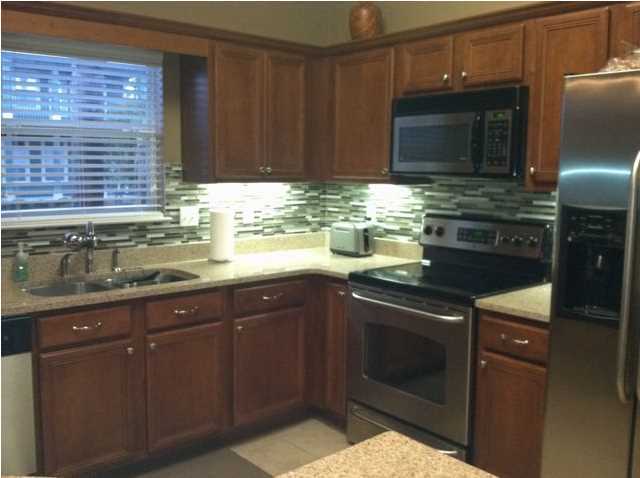 EAGLE BAY - Residential Lease