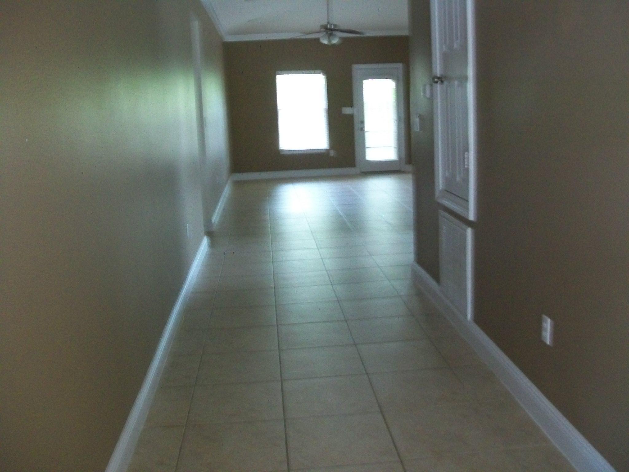 EAGLE BAY - Residential Lease