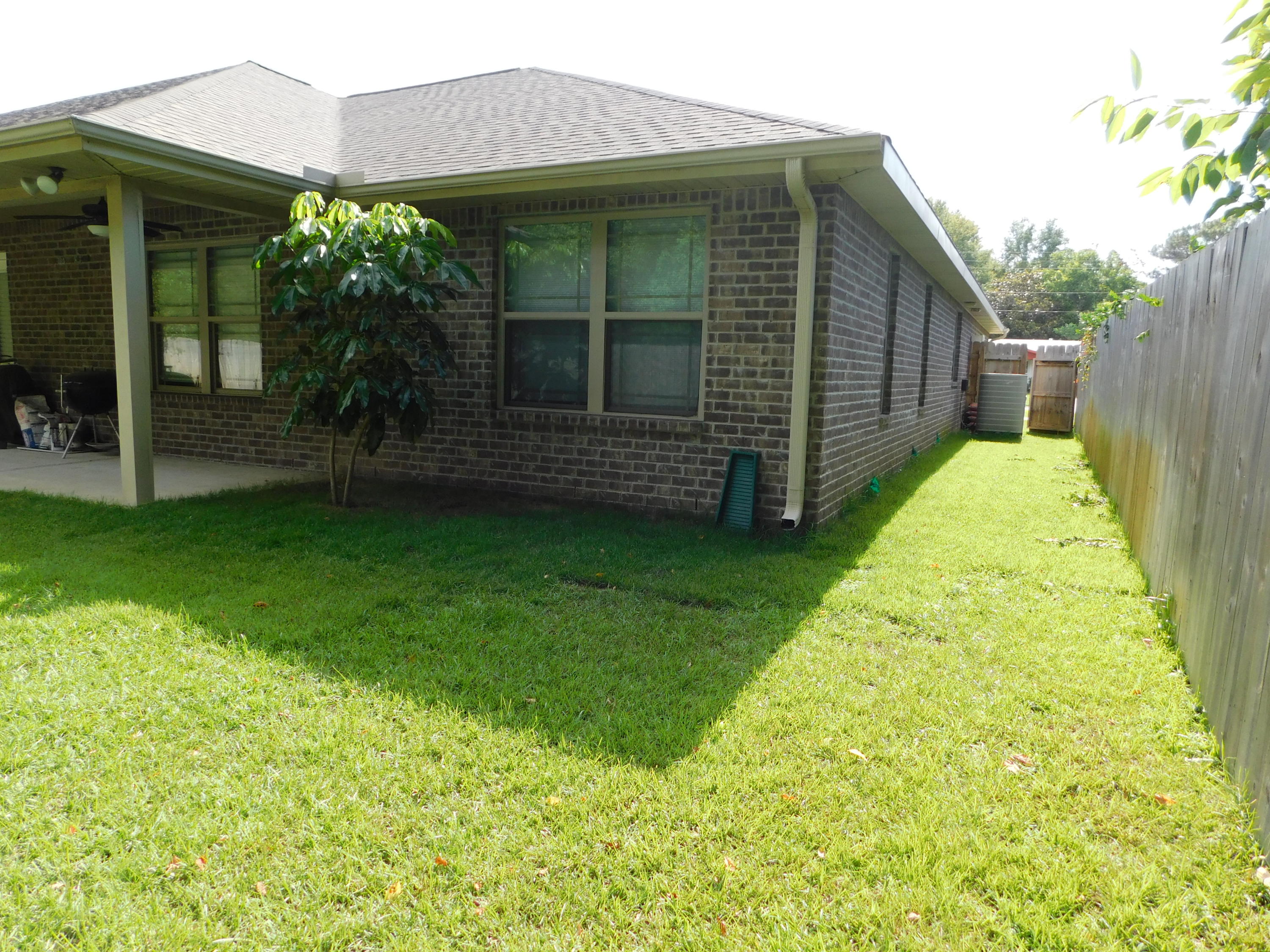 SANTA ROSA PARK 1ST ADDN - Residential