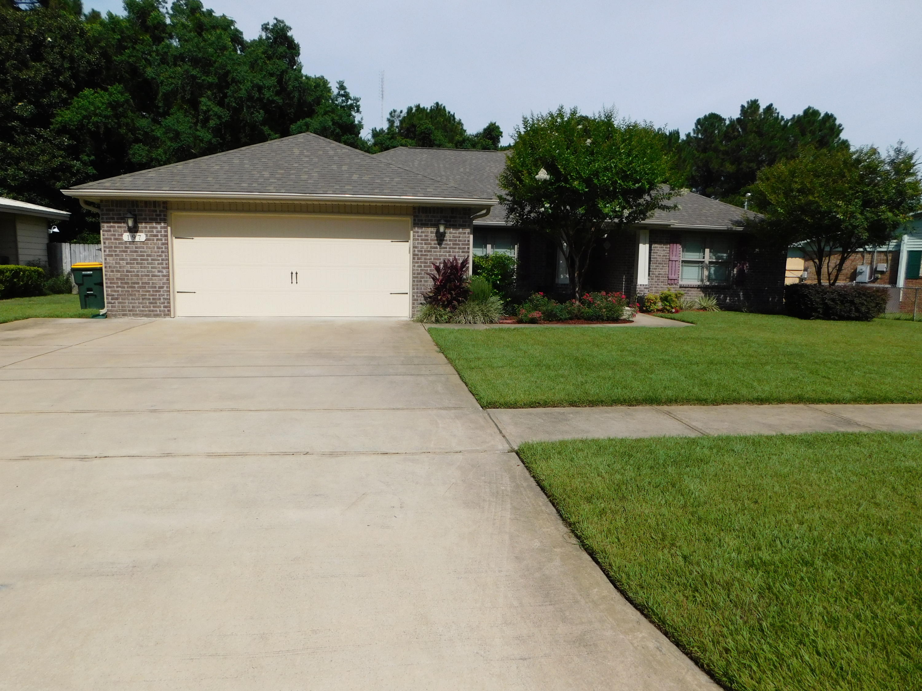 SANTA ROSA PARK 1ST ADDN - Residential