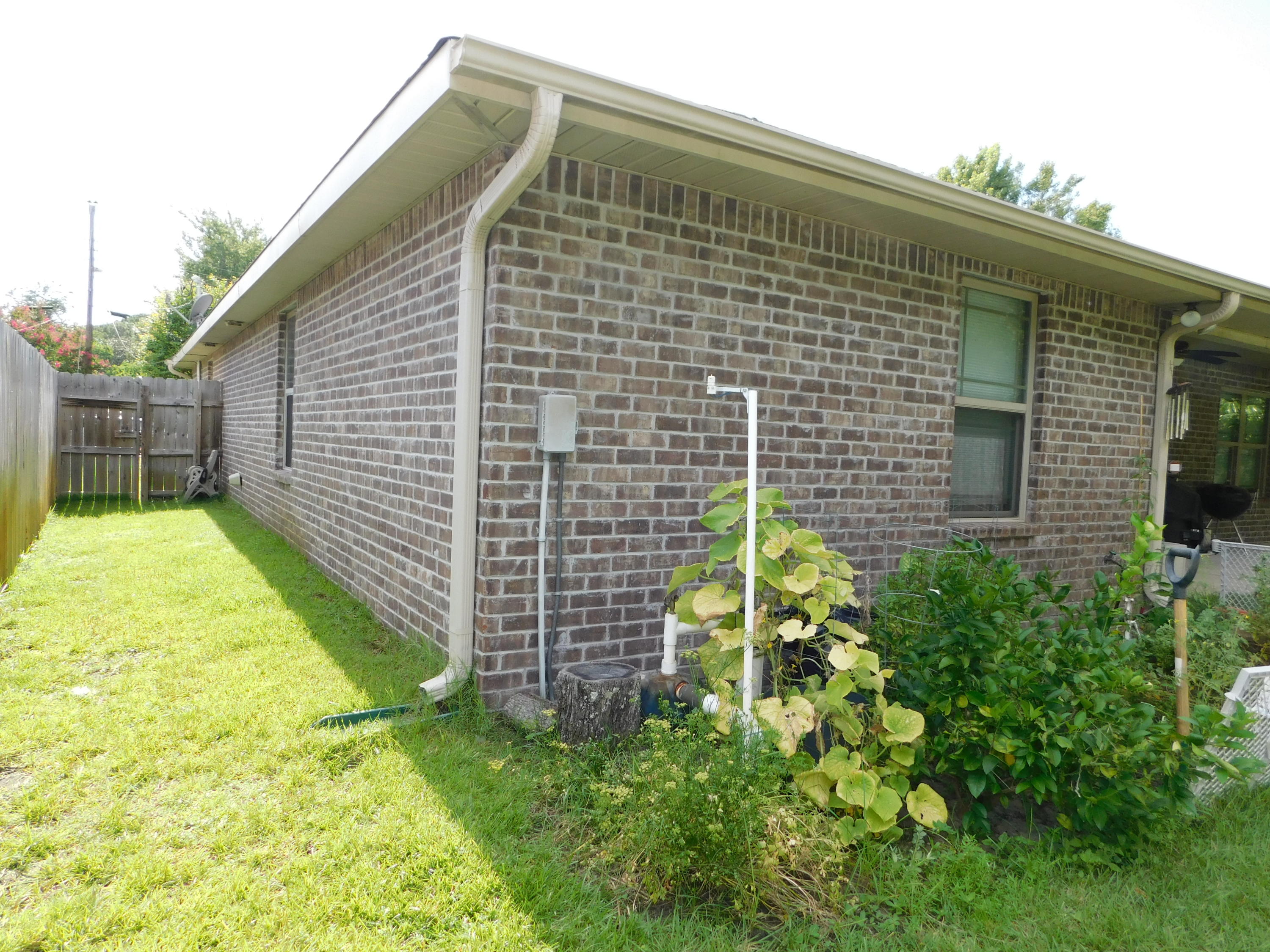 SANTA ROSA PARK 1ST ADDN - Residential