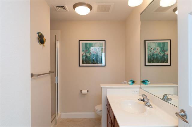 EMERALD DOLPHIN - Residential