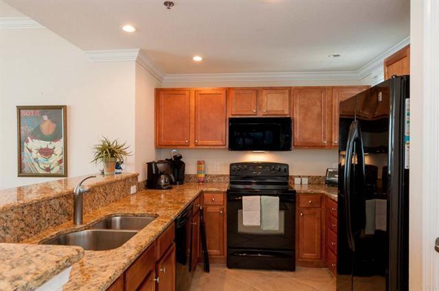 EMERALD DOLPHIN - Residential