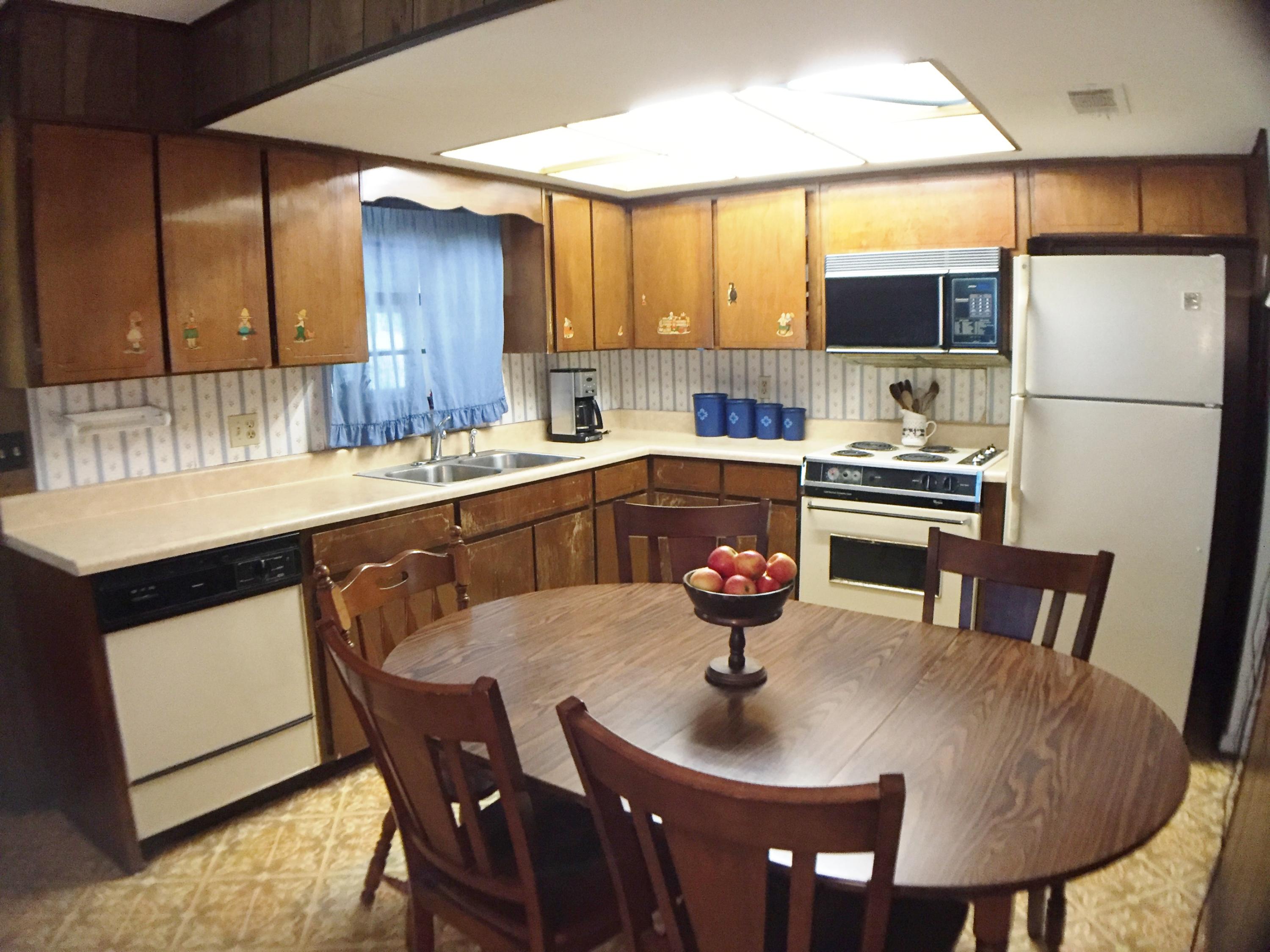 OAK TREE PARK - Residential