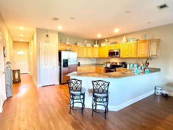 ARBOR LAKE - Residential