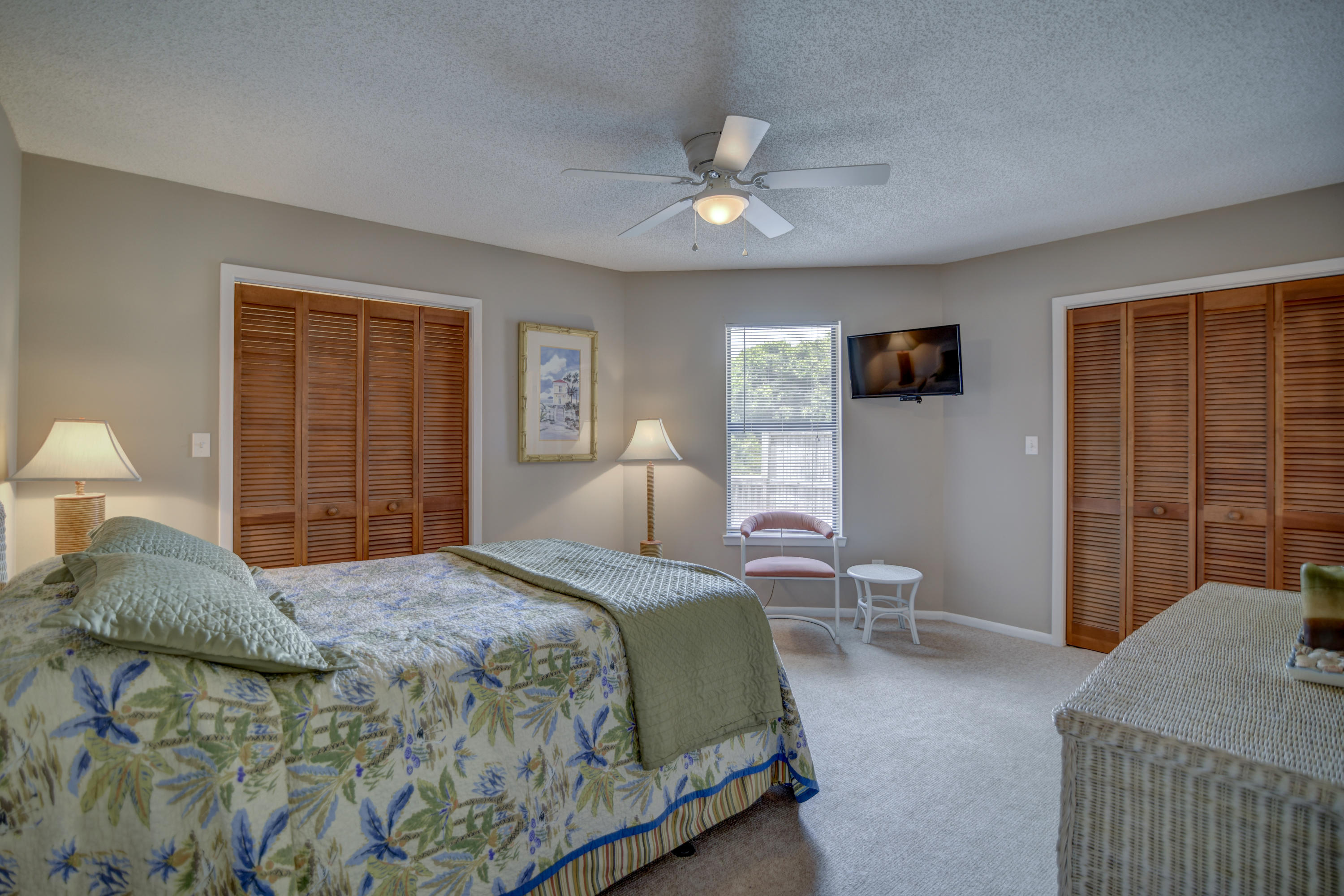 RIVIERA BEACH - Residential