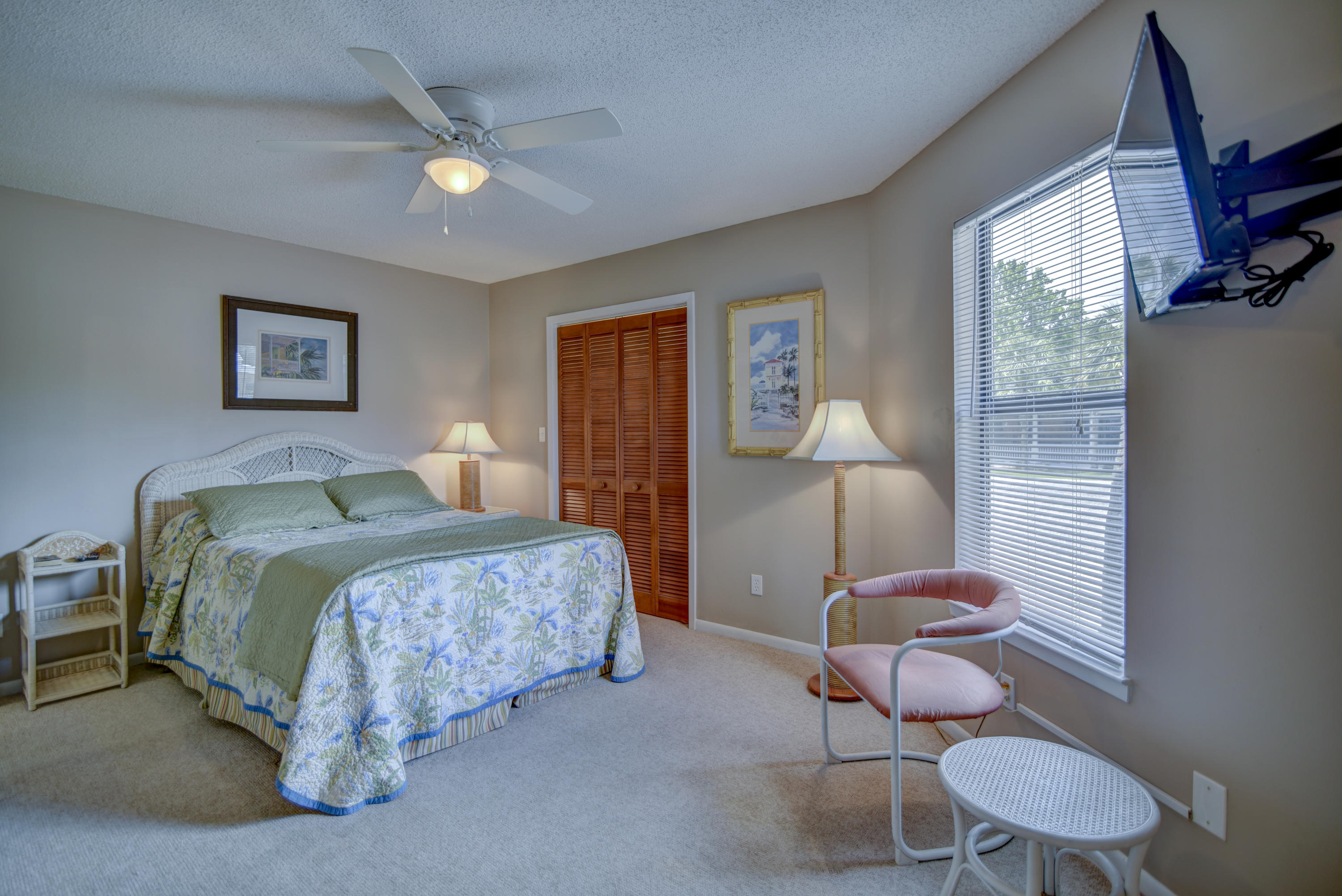 RIVIERA BEACH - Residential