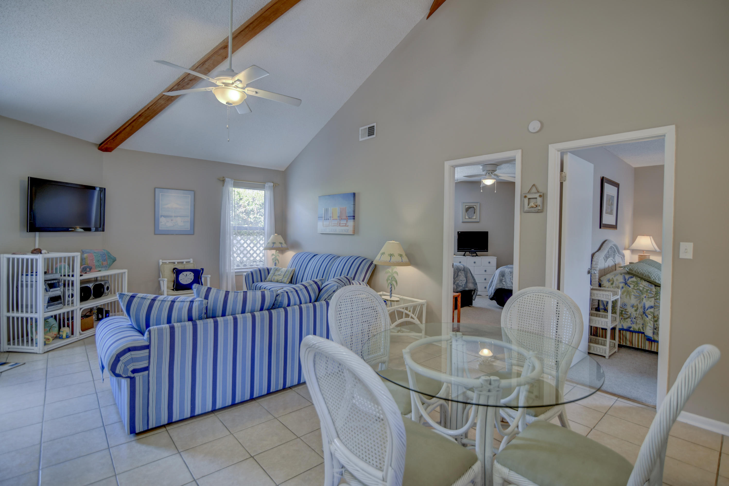 RIVIERA BEACH - Residential