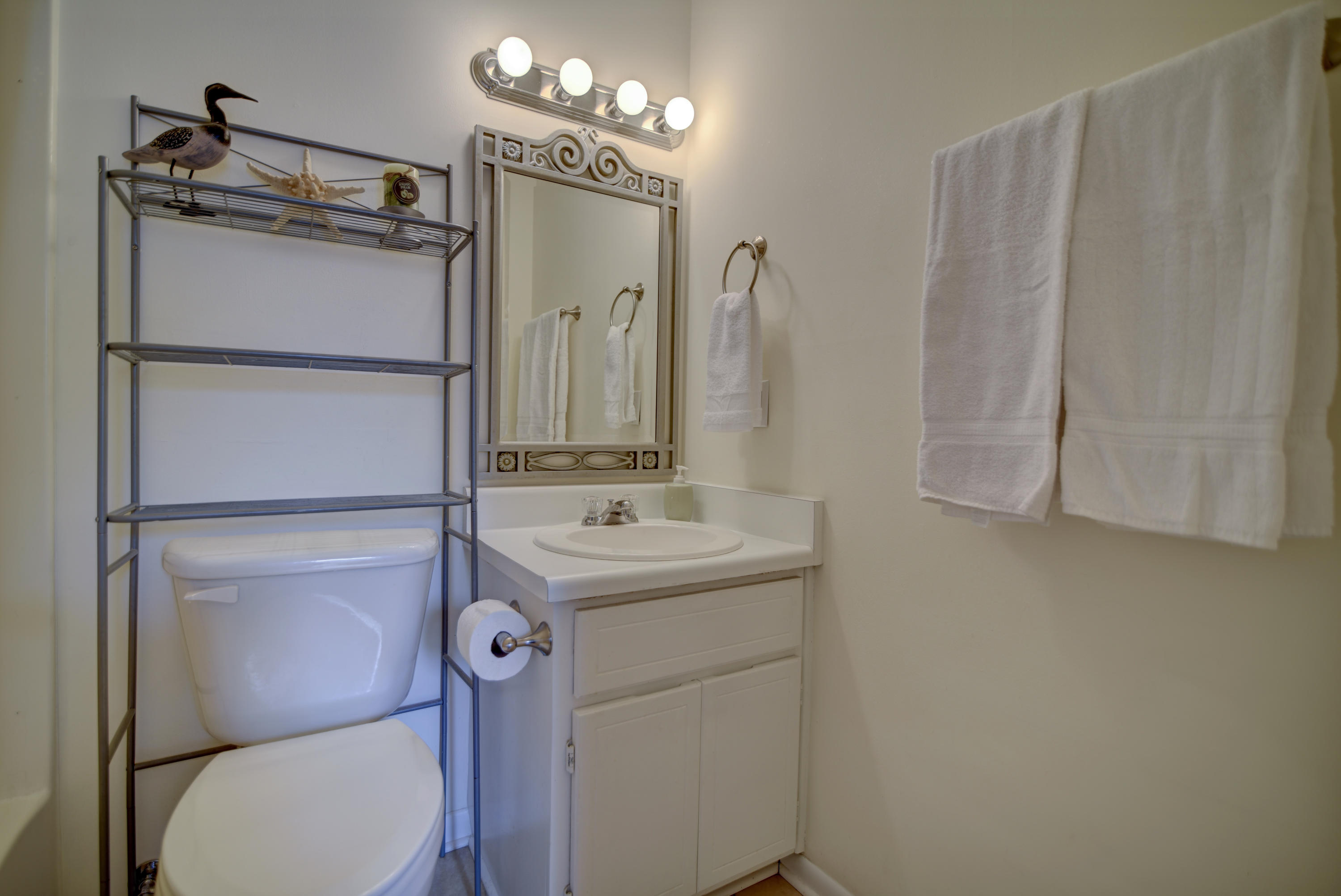 RIVIERA BEACH - Residential