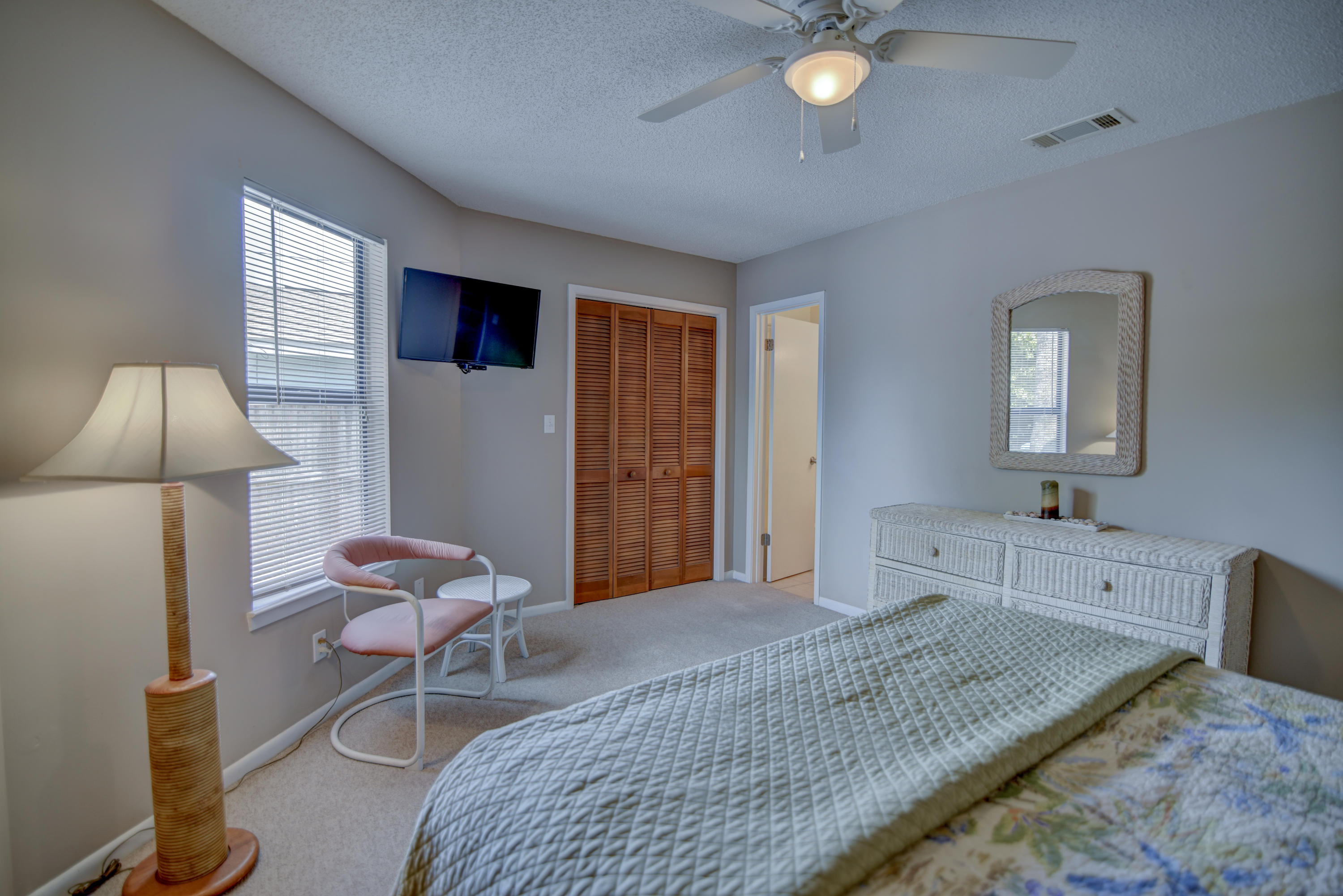 RIVIERA BEACH - Residential