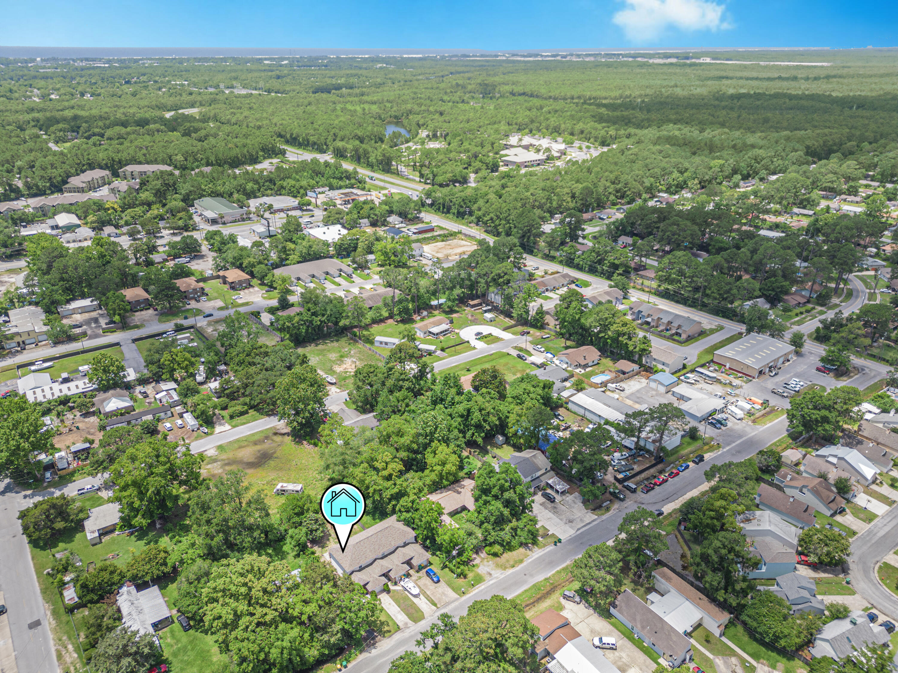 ALI-JO MANOR - Residential