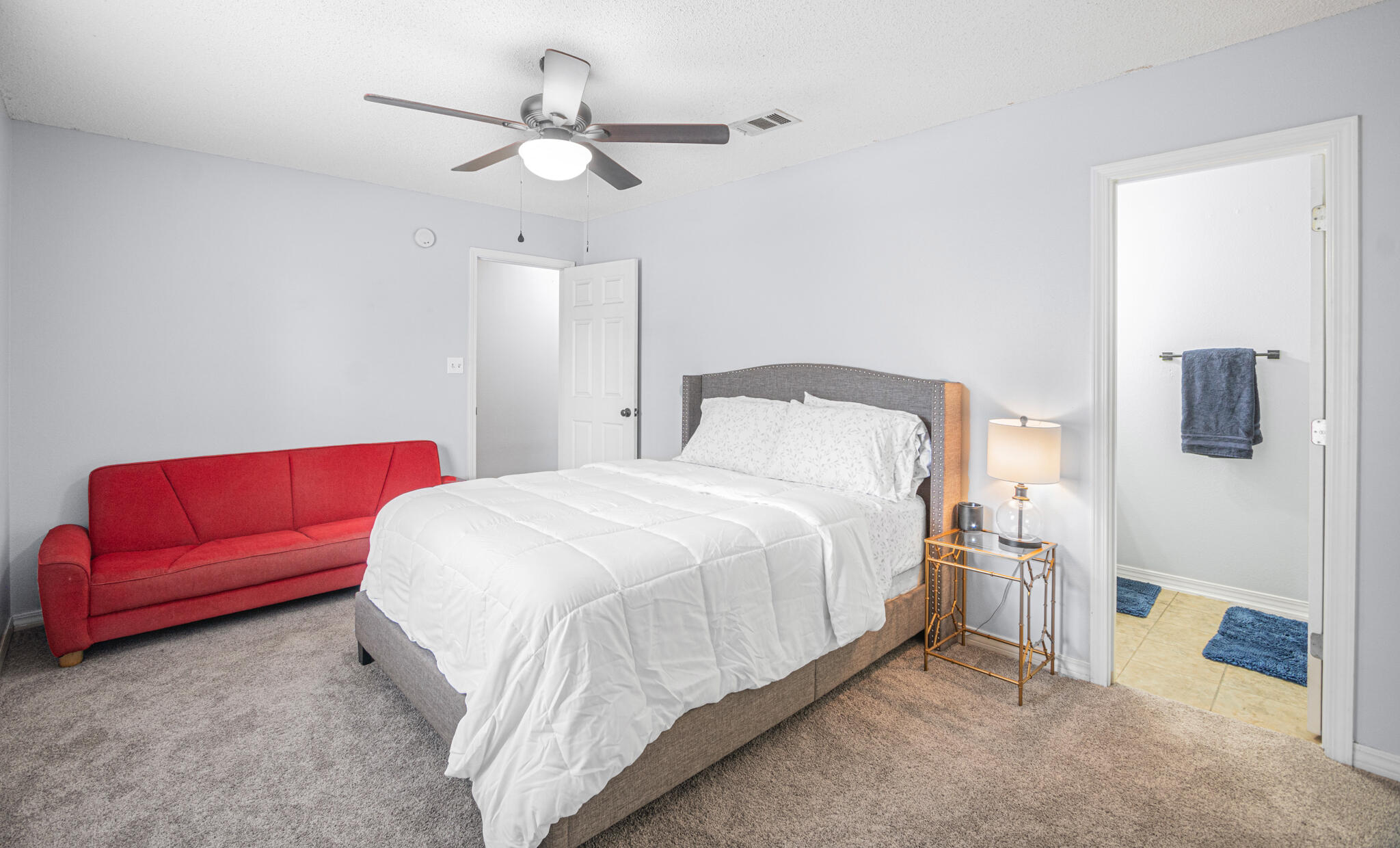 ALI-JO MANOR - Residential