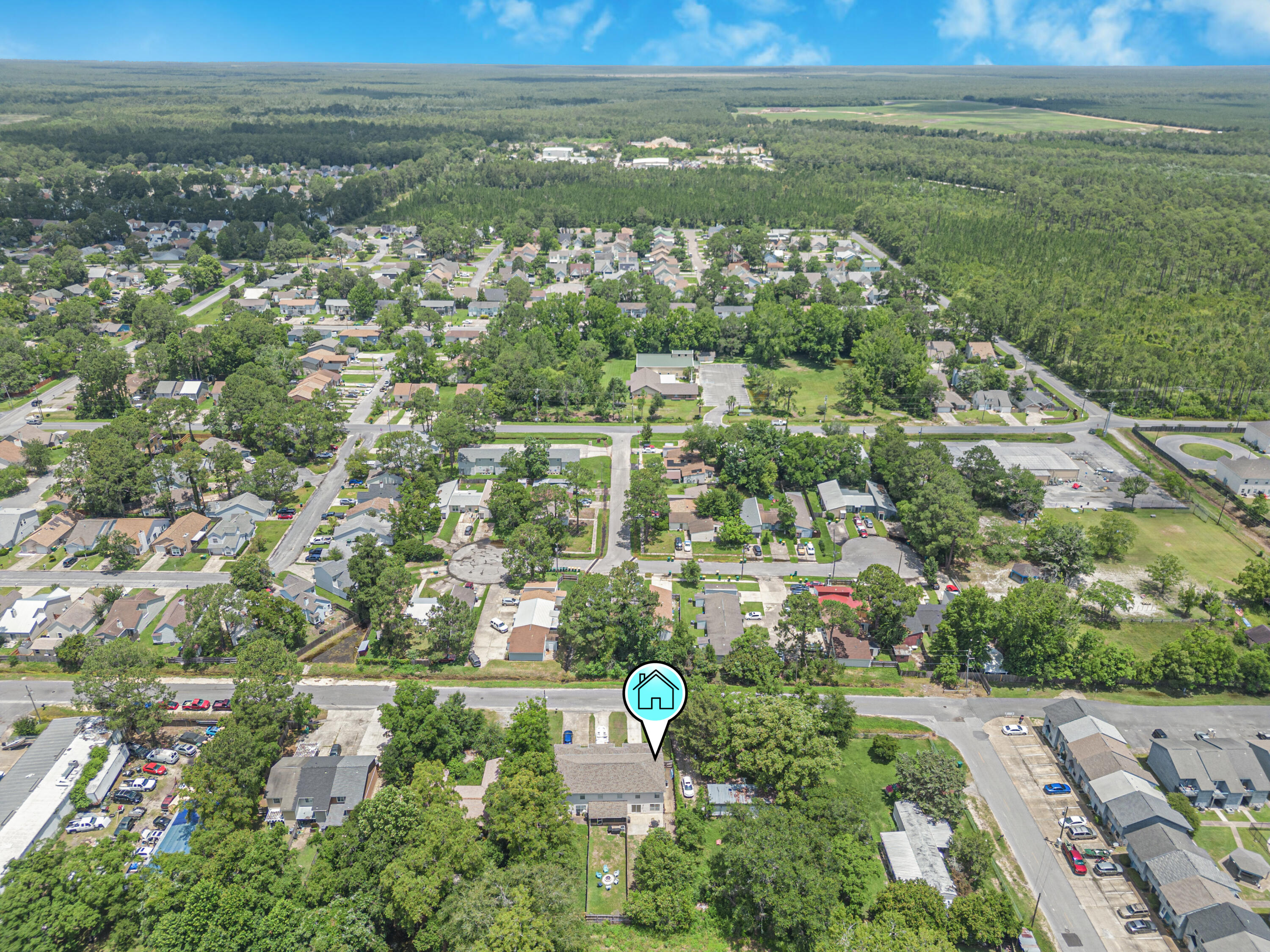 ALI-JO MANOR - Residential