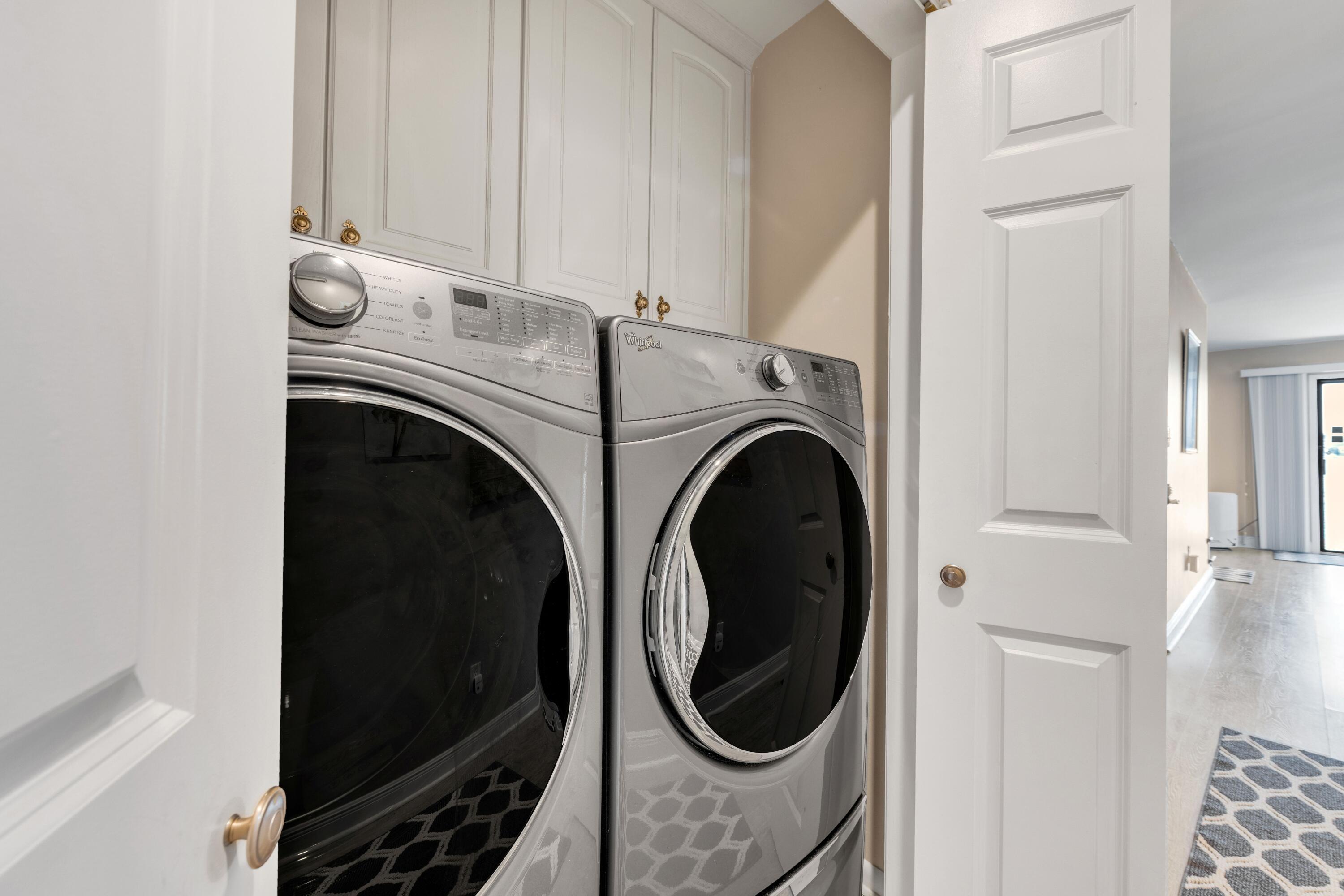 CRYSTAL COVE - Residential