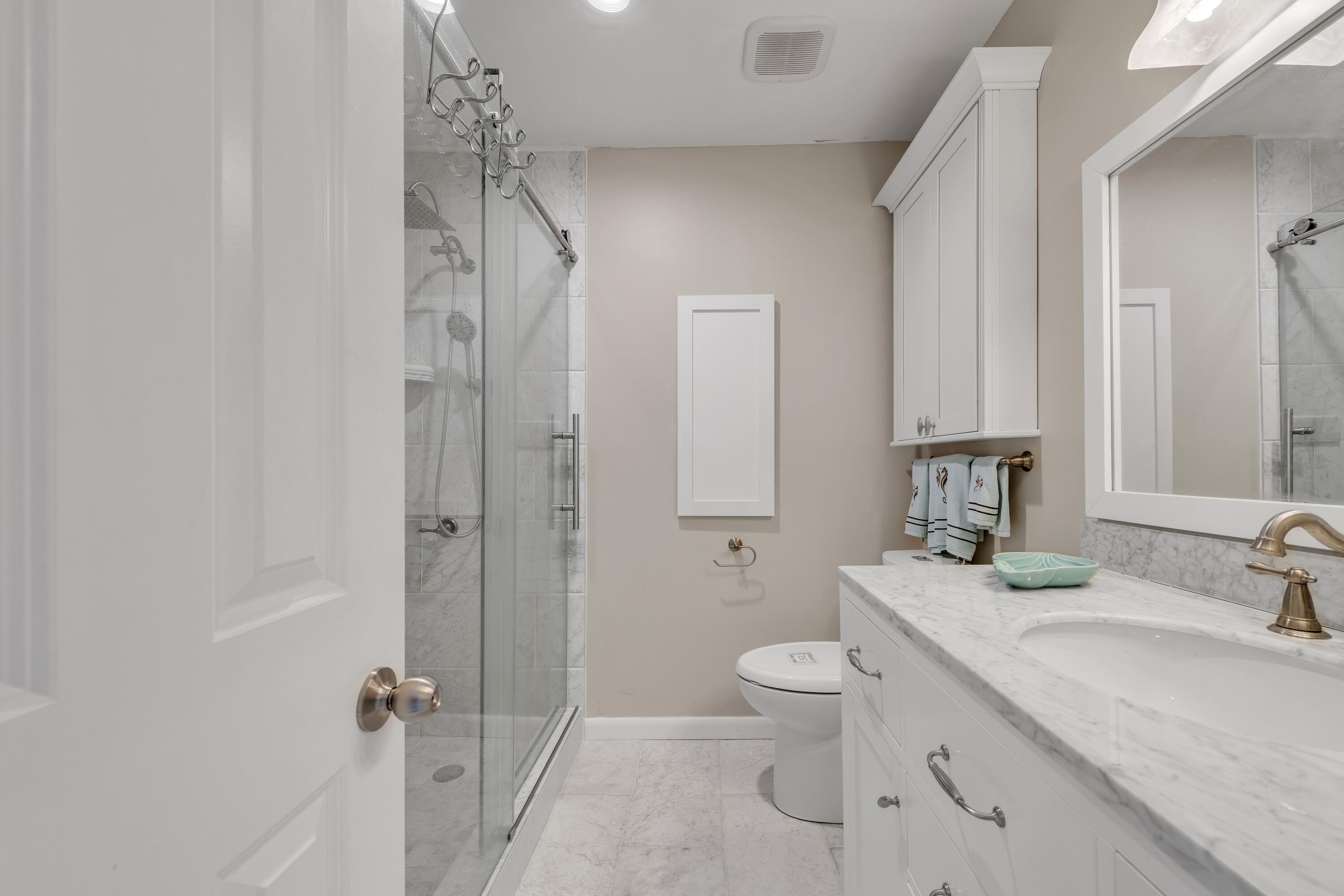 CRYSTAL COVE - Residential