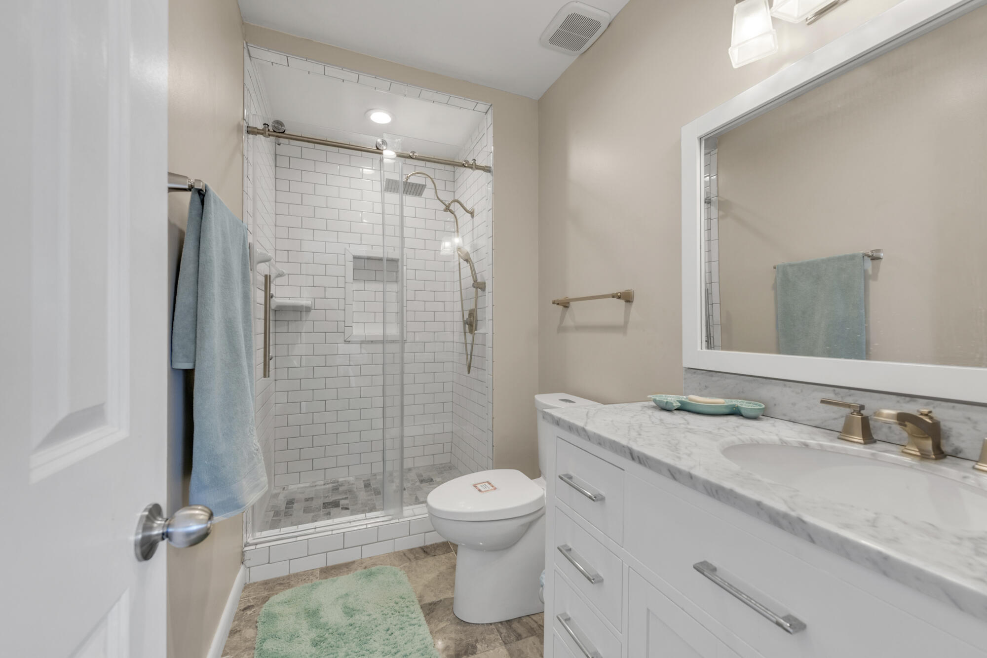 CRYSTAL COVE - Residential