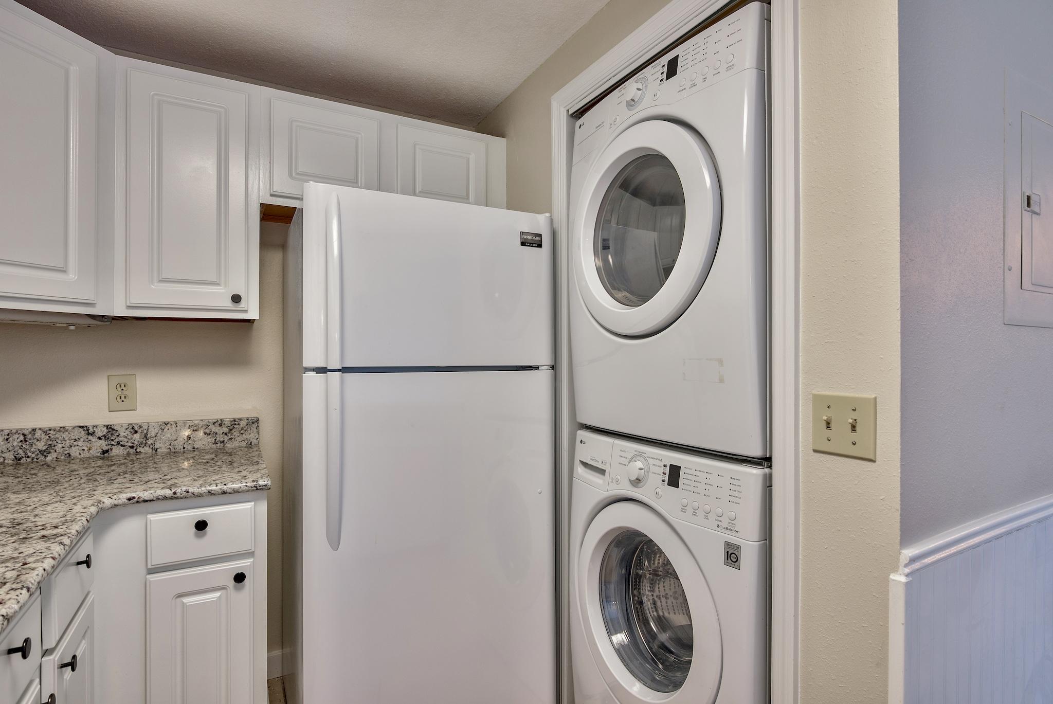 PLAYERS CLUB ON THE BAY THE - Residential