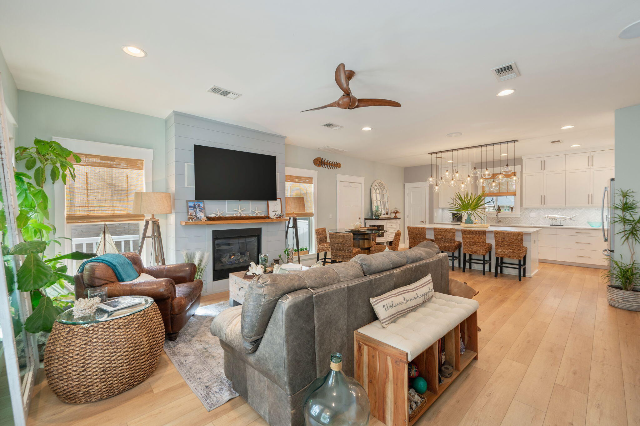 LIDO VILLAGE - Residential