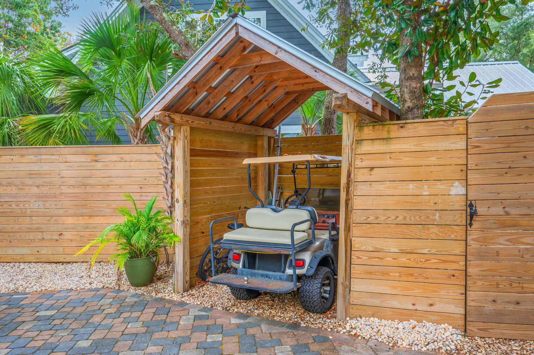 LIDO VILLAGE - Residential