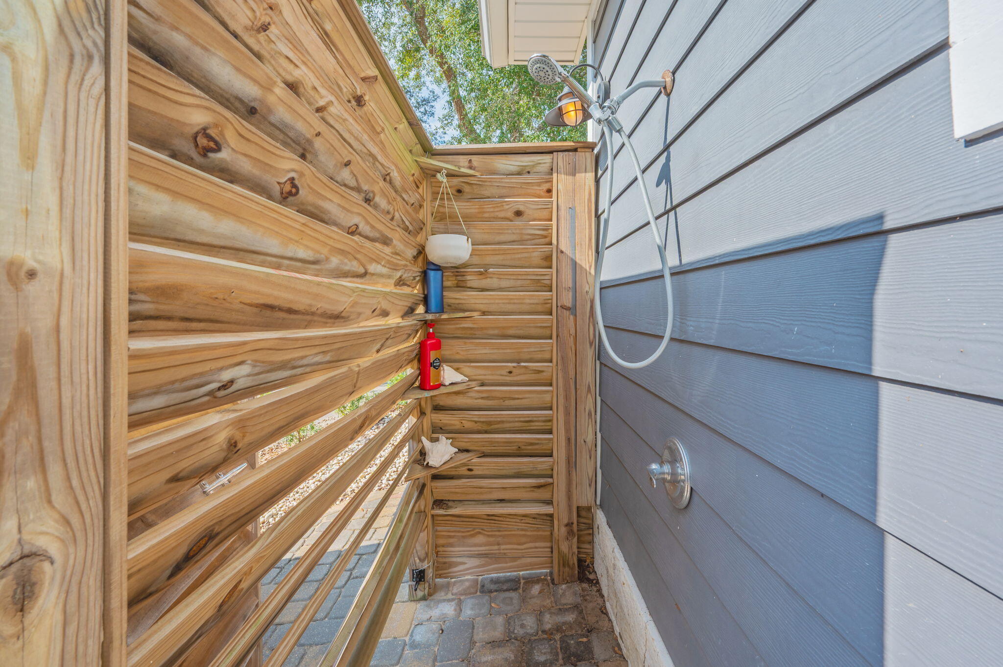 LIDO VILLAGE - Residential