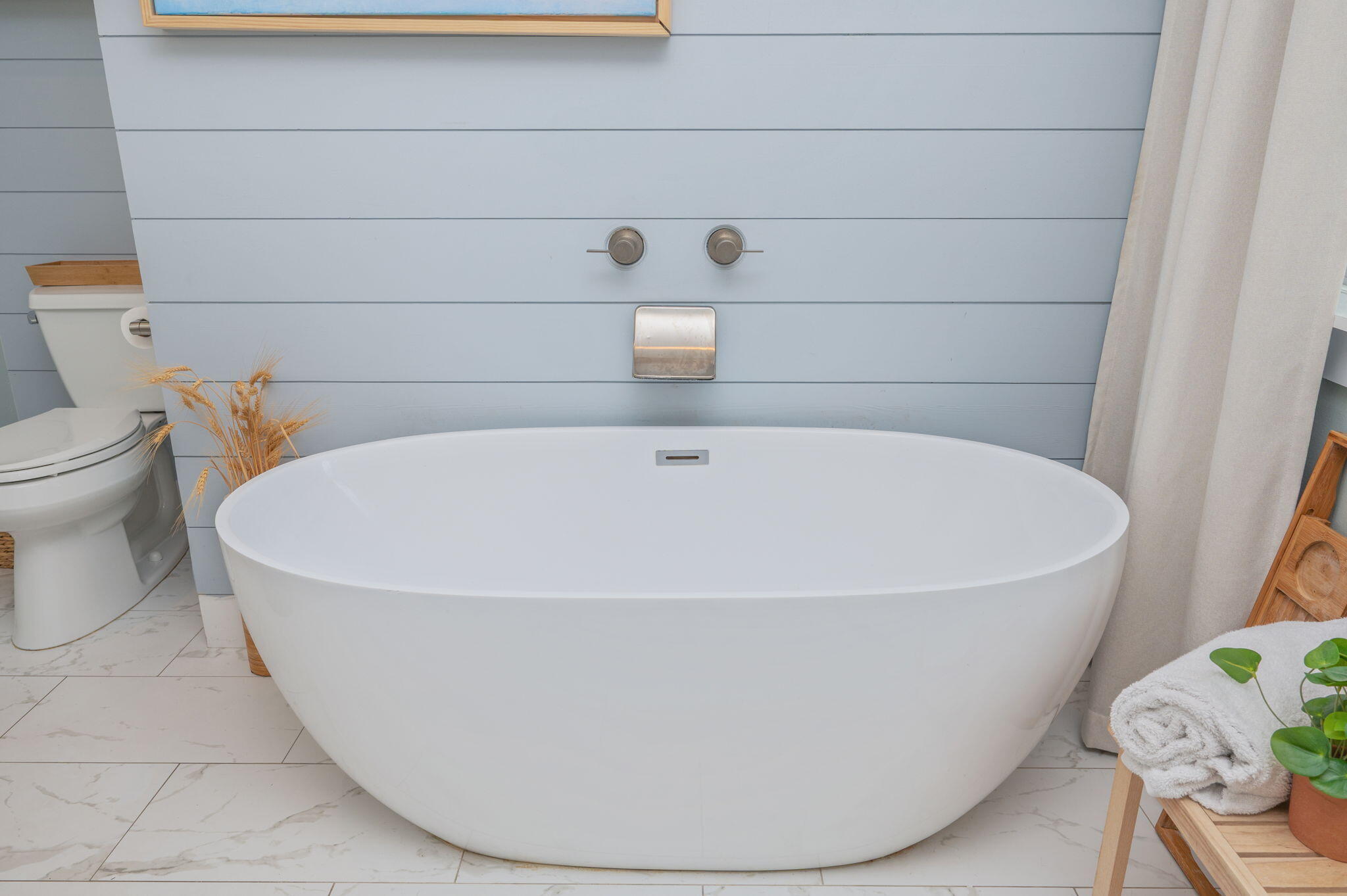 LIDO VILLAGE - Residential