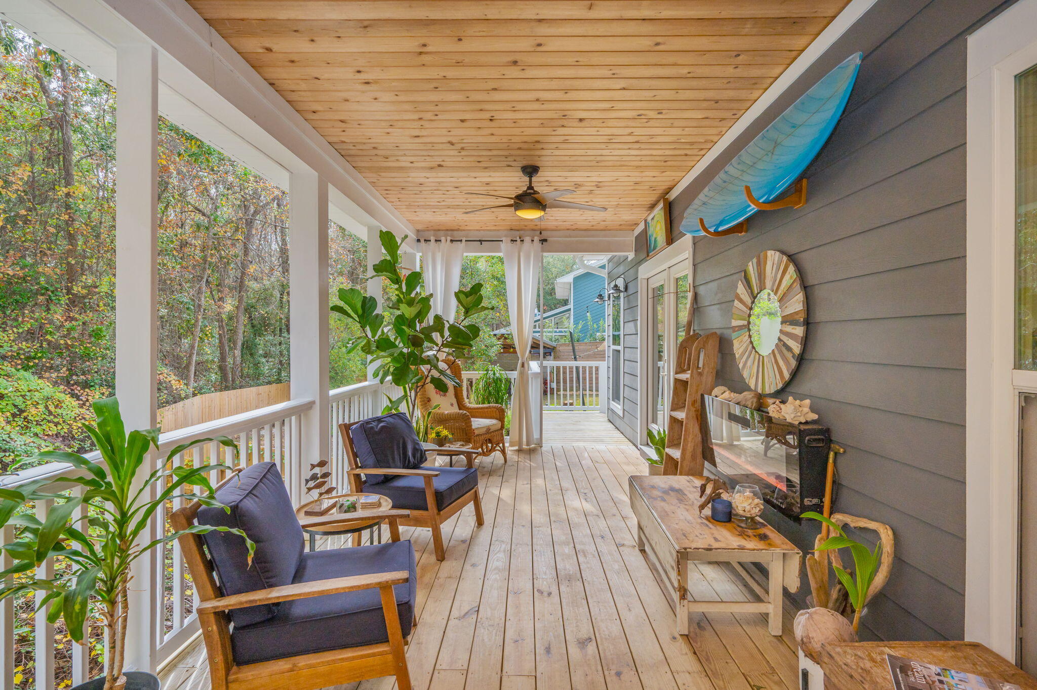 LIDO VILLAGE - Residential