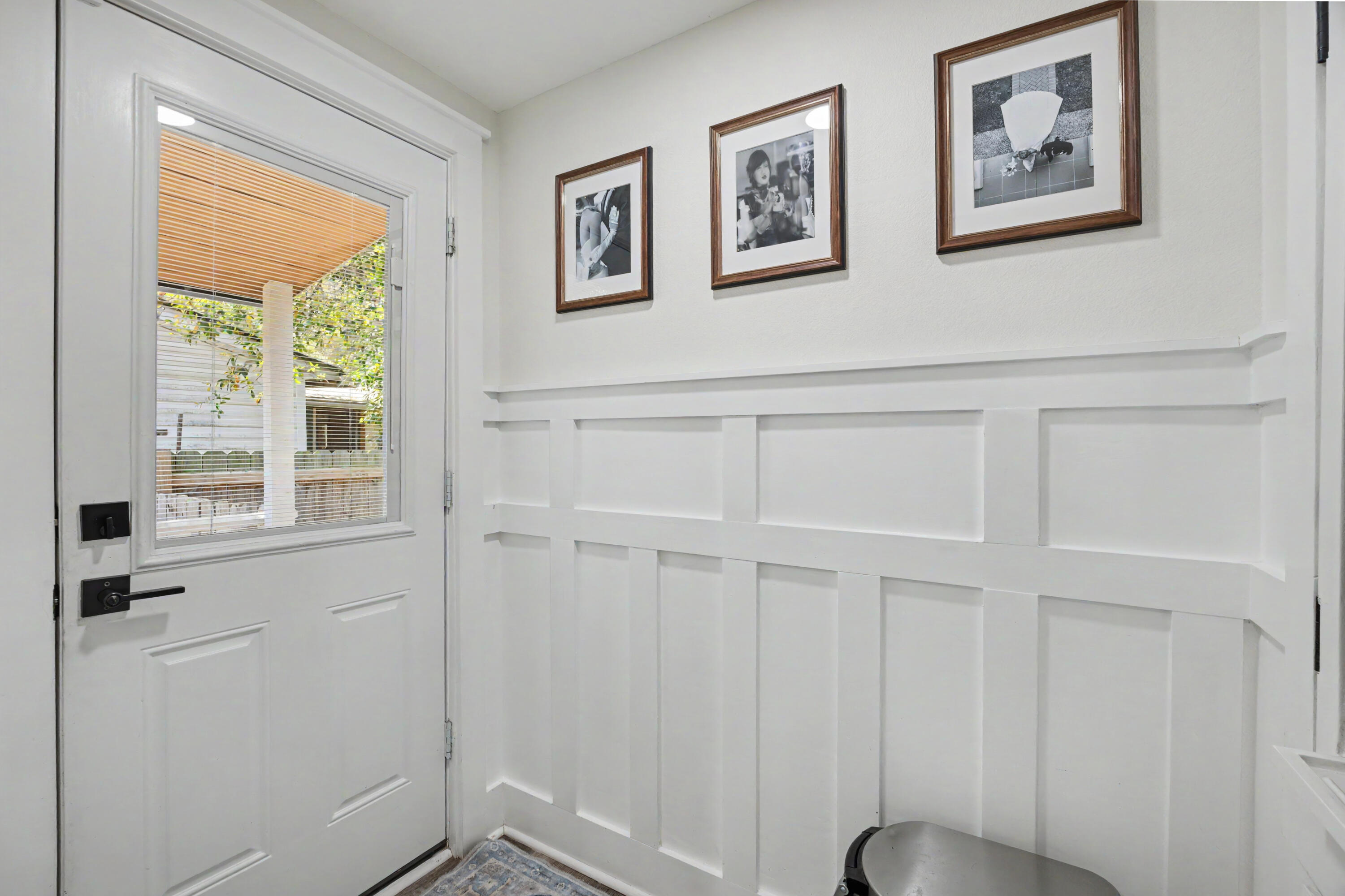 CRESTVIEW - Residential