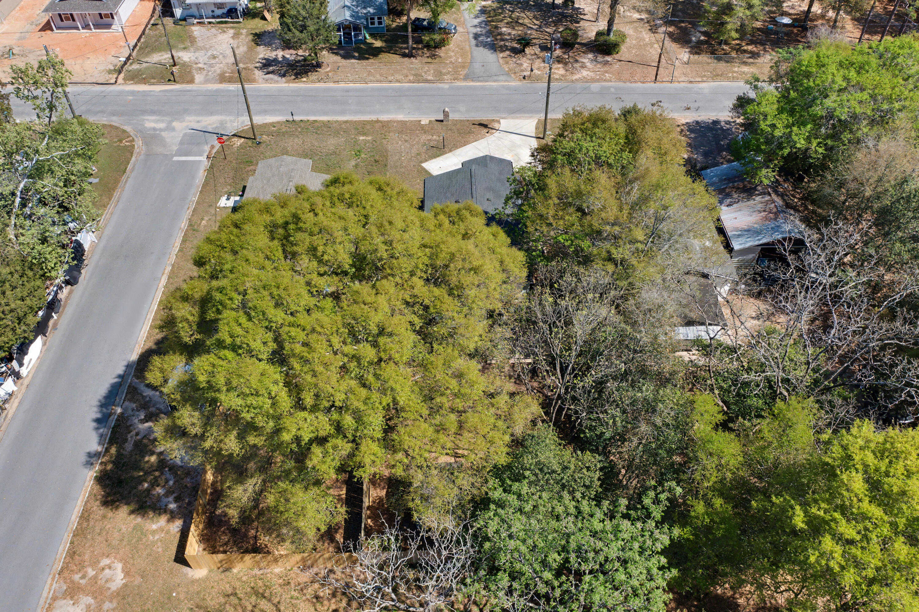 CRESTVIEW - Residential