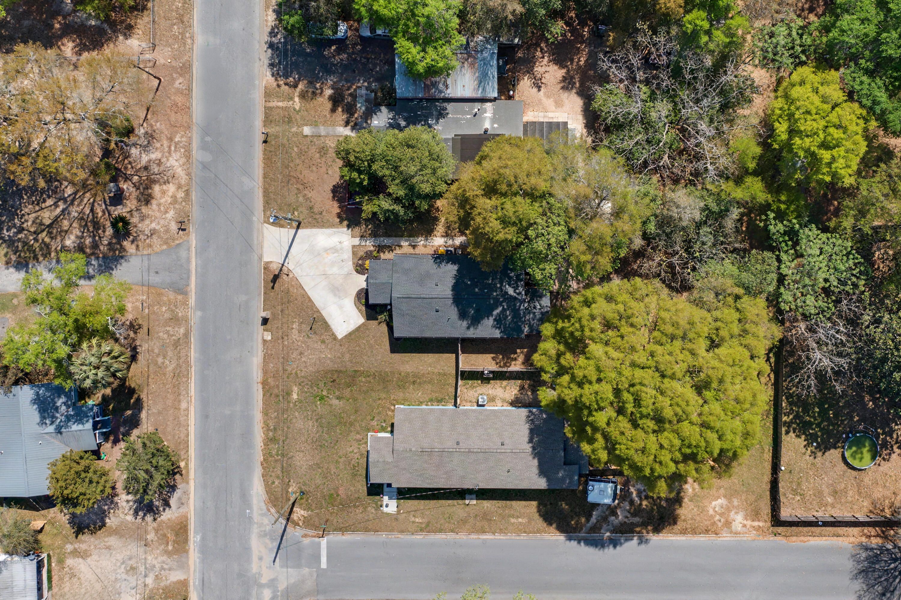 CRESTVIEW - Residential