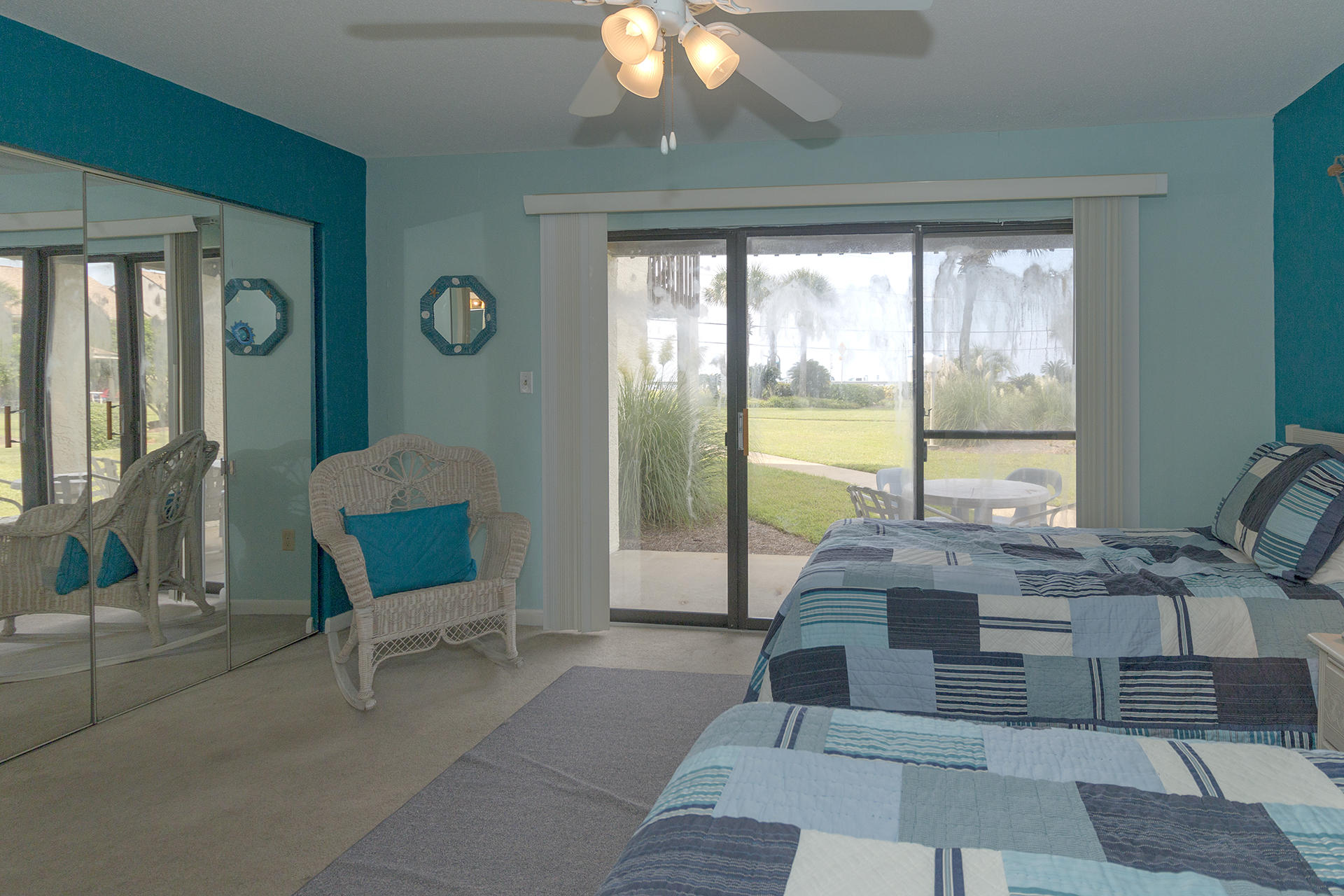 BLUE SURF T/H - Residential