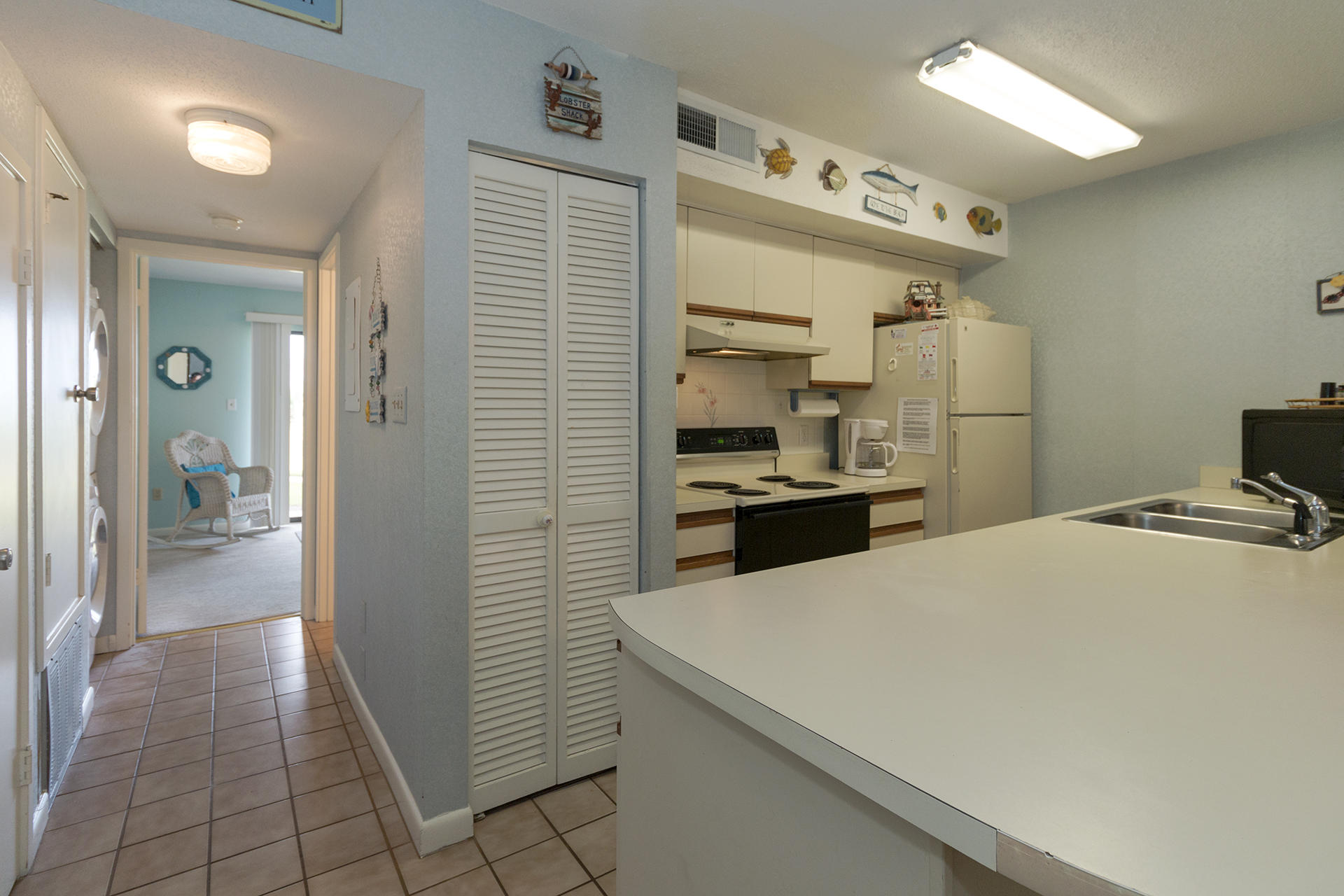 BLUE SURF T/H - Residential