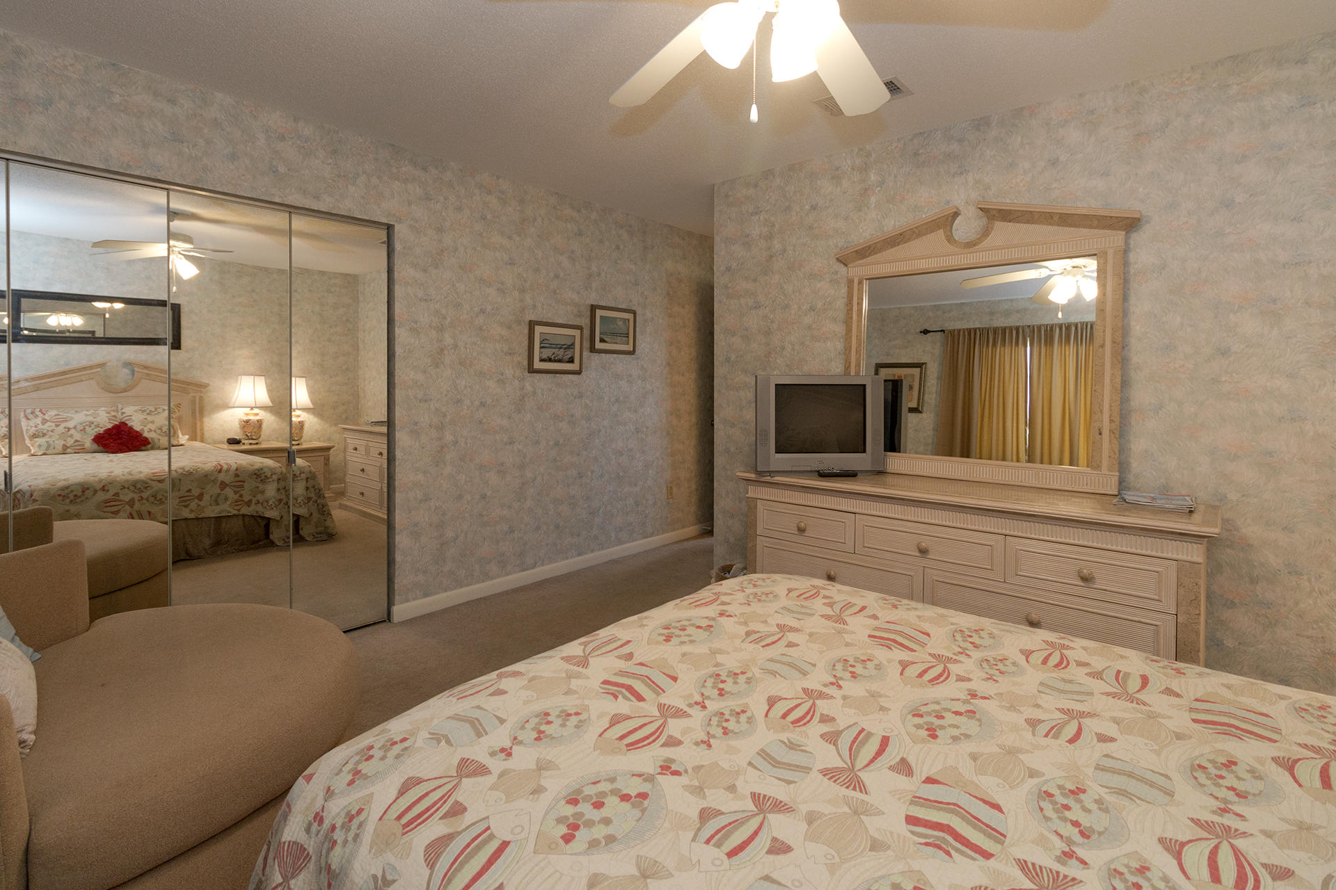 BLUE SURF T/H - Residential