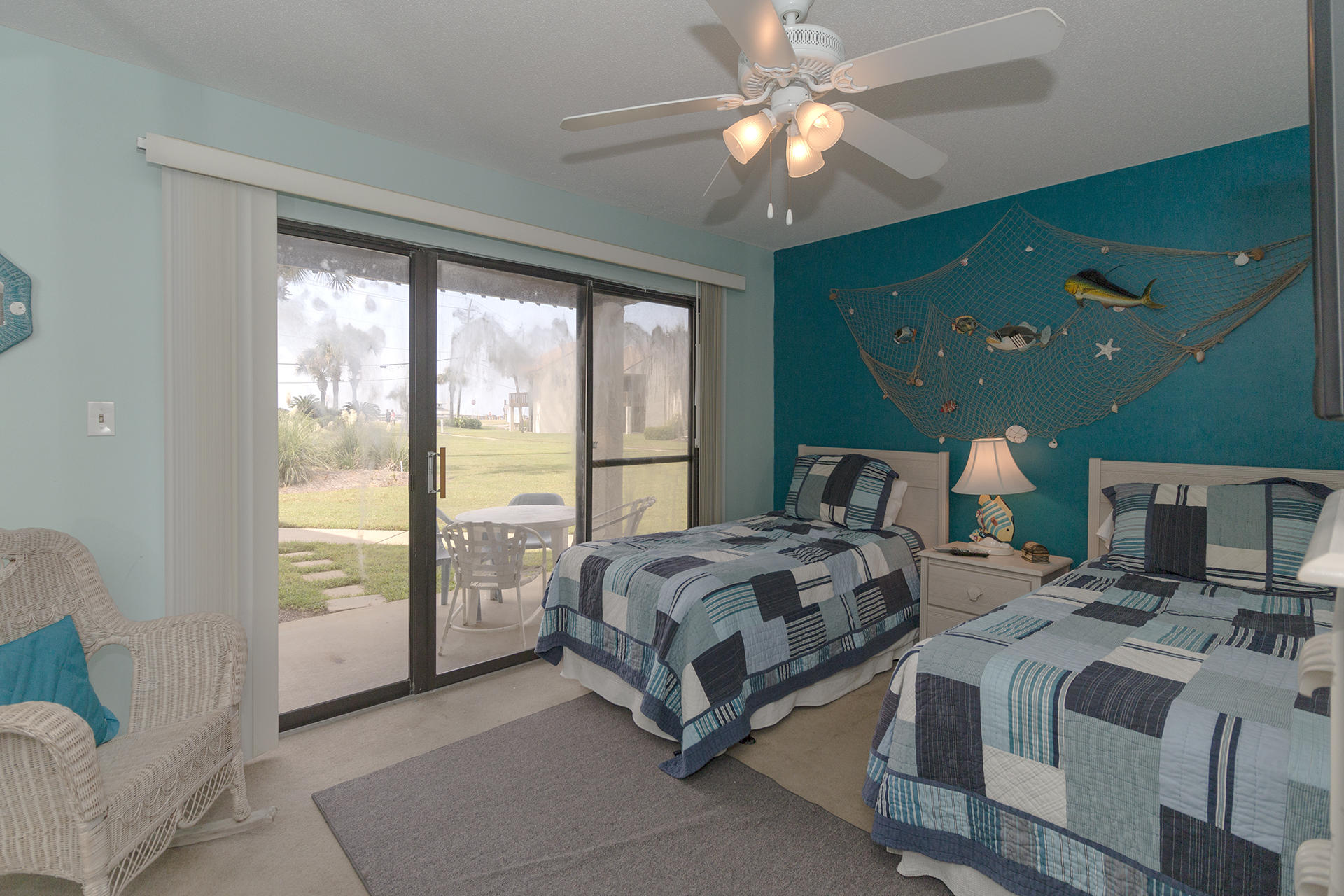 BLUE SURF T/H - Residential