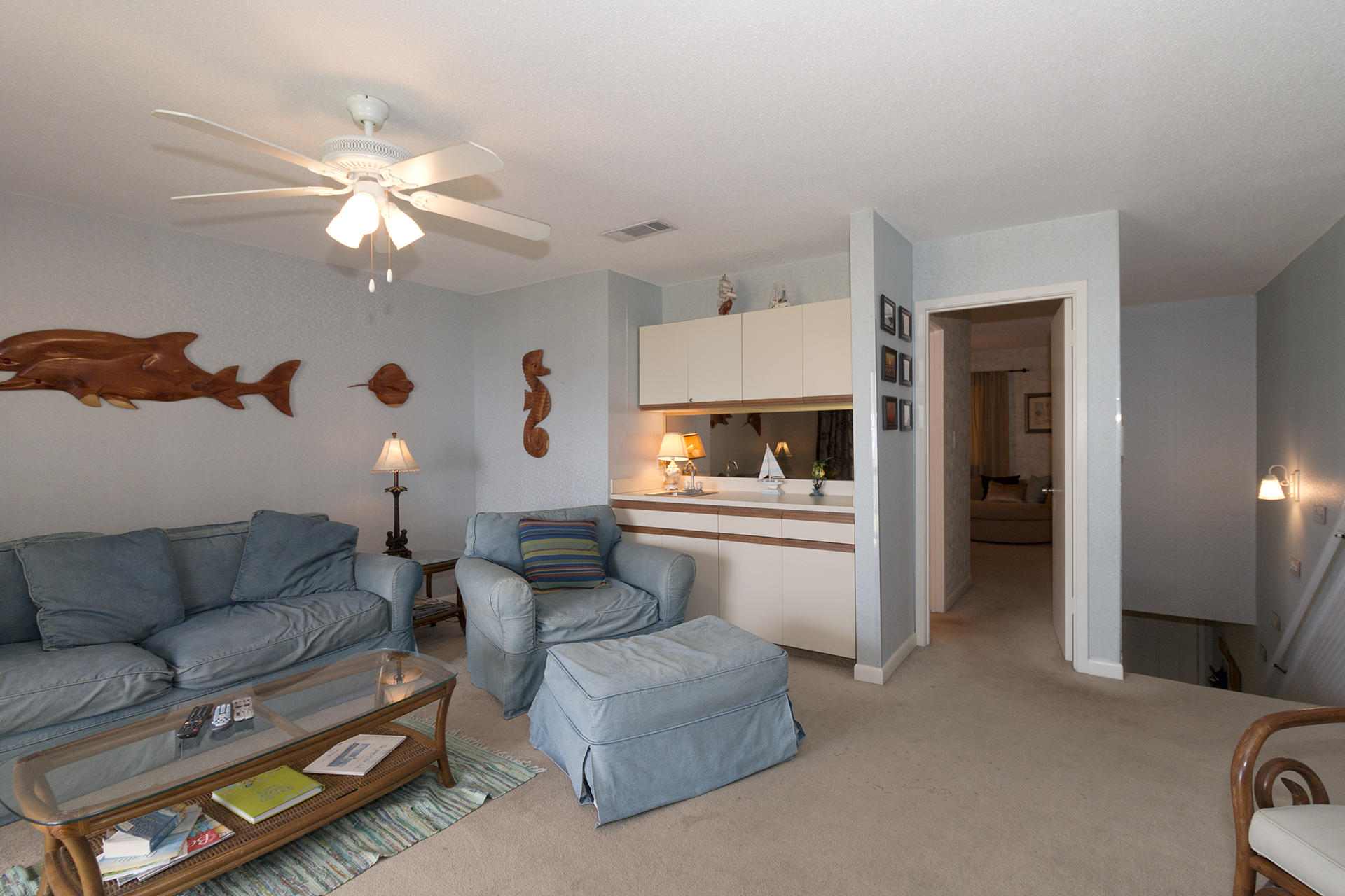 BLUE SURF T/H - Residential